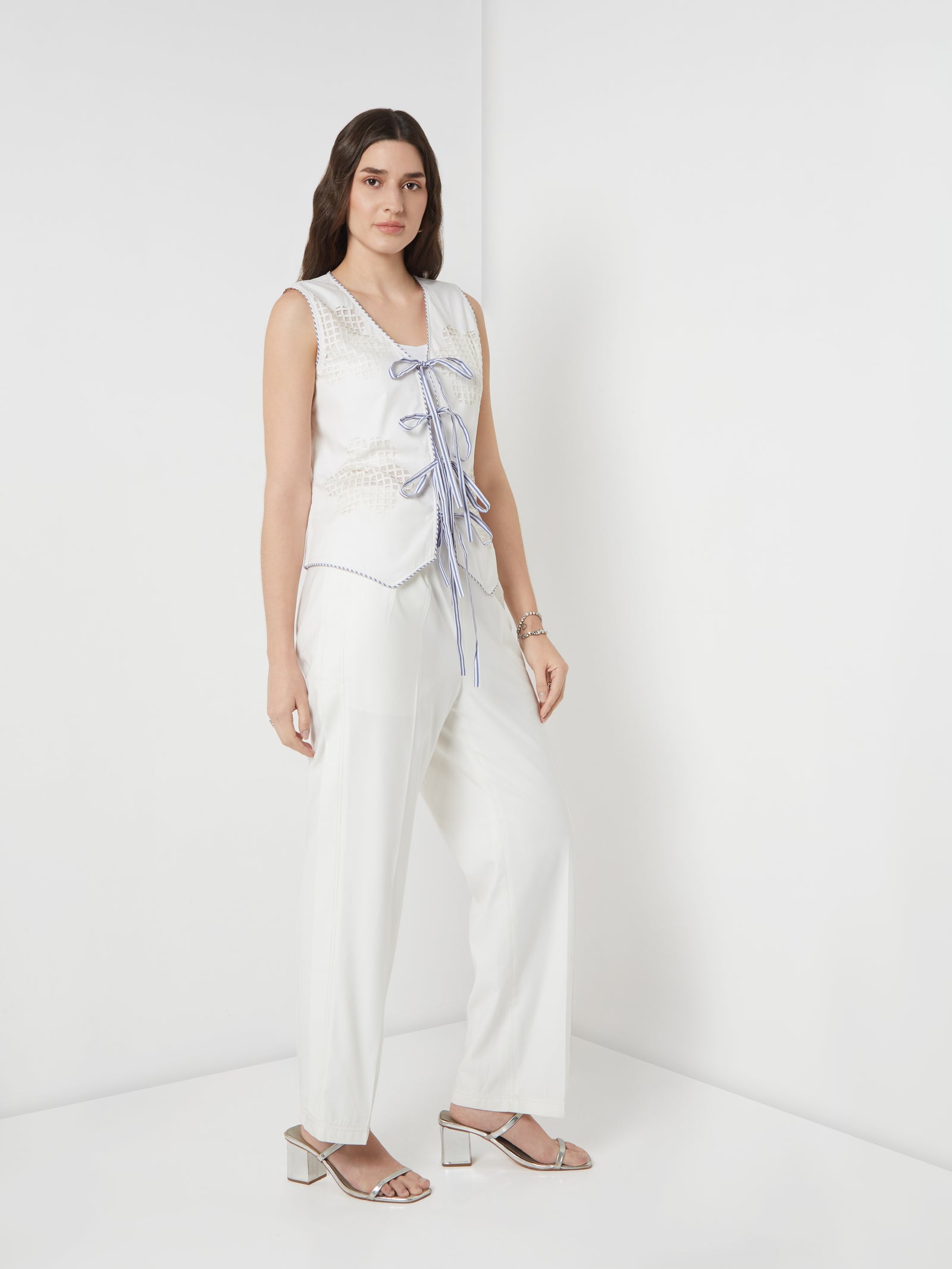 Handcrafed Tie-Up Vest