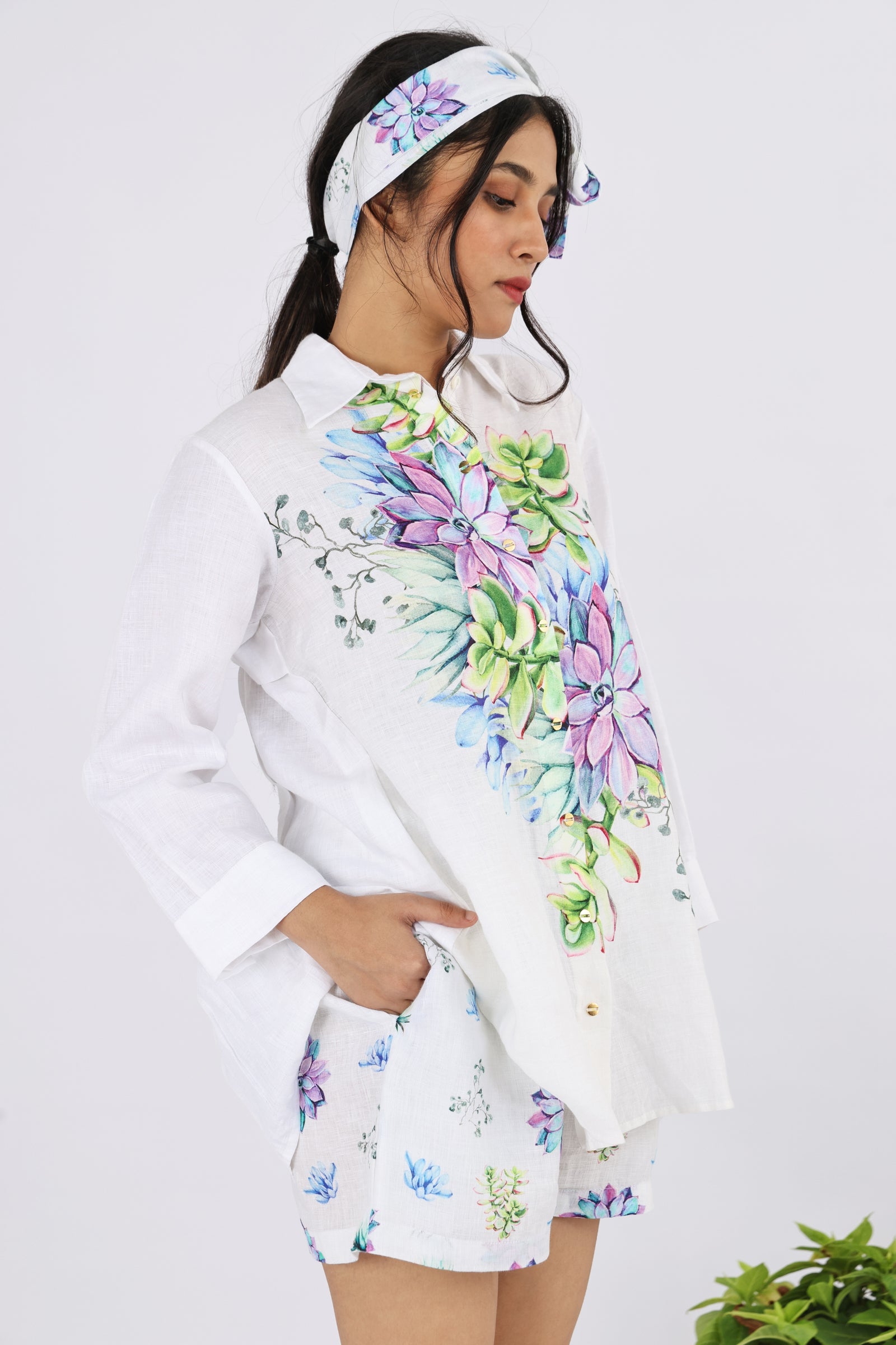 The aureole burst shirt