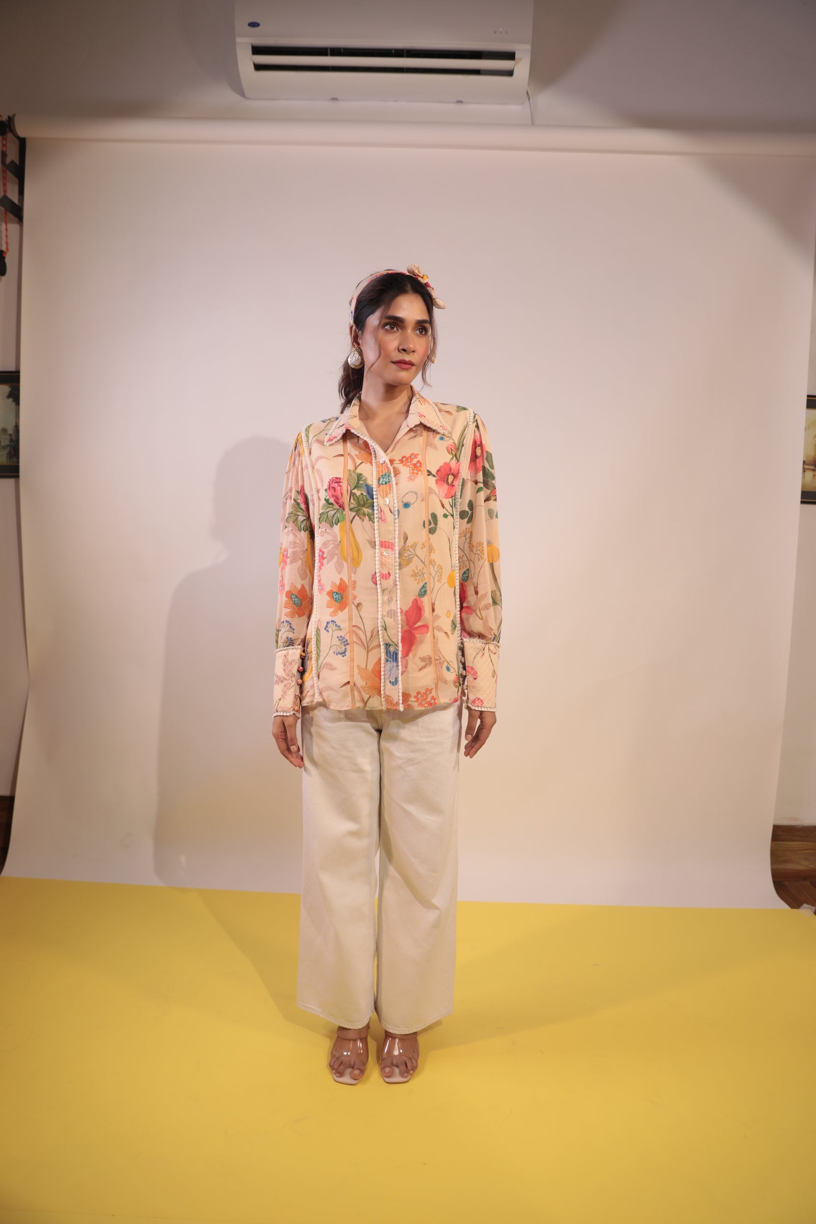 Beige floral gerogette shirt