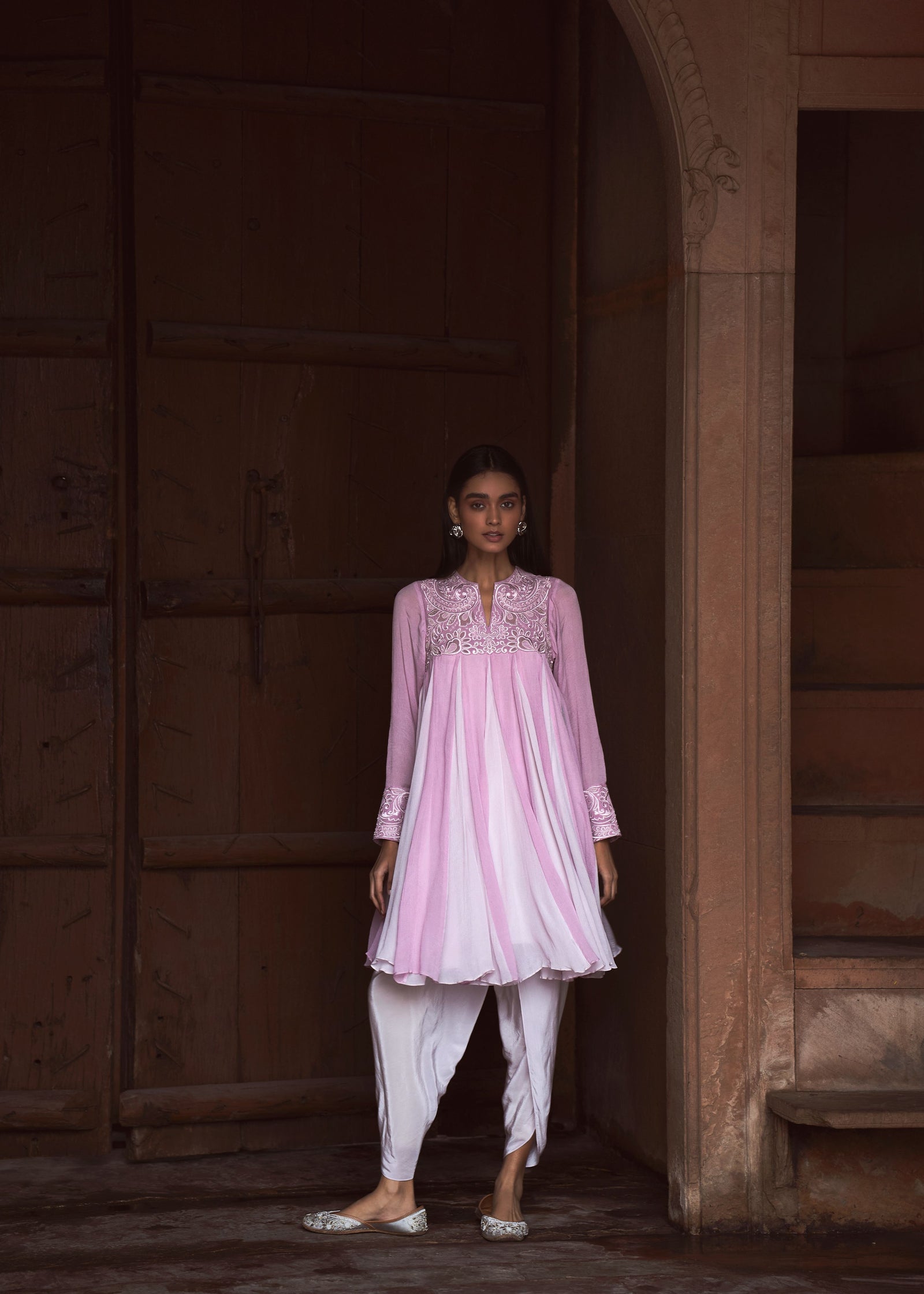 Enchanting Two-Toned Lilac Kurta Set