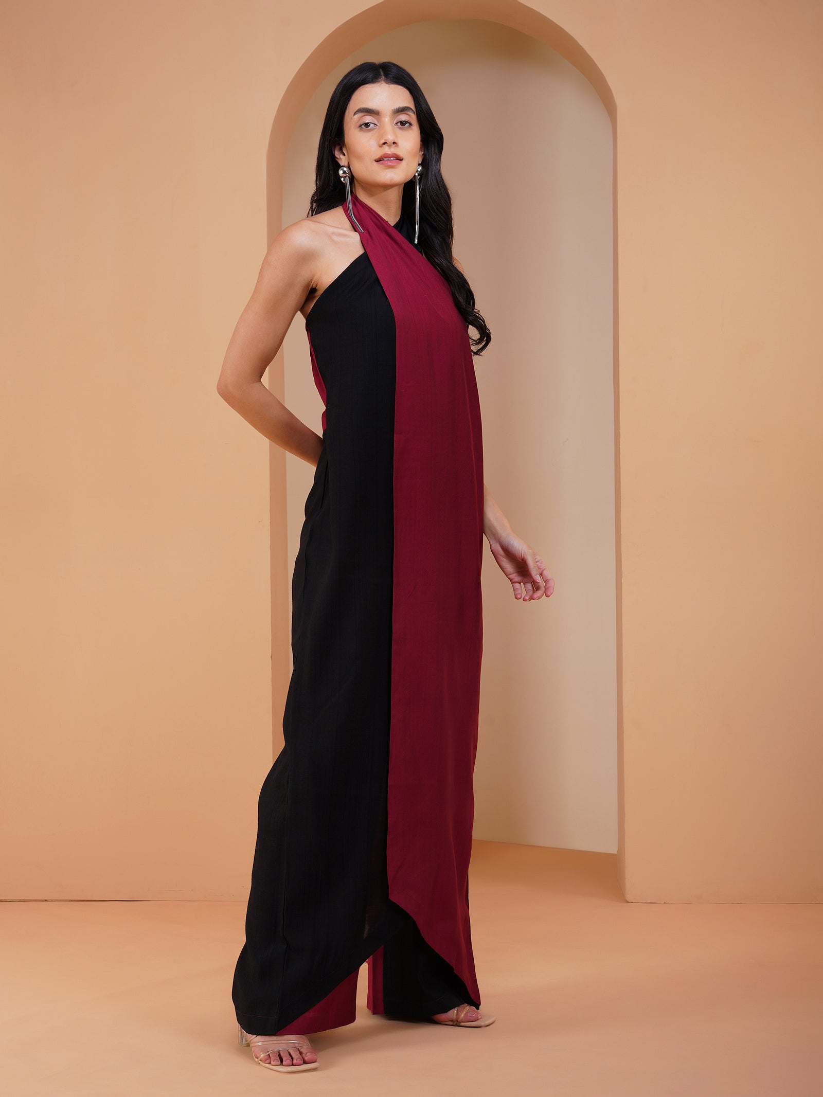 Cloak - Maroon/Black