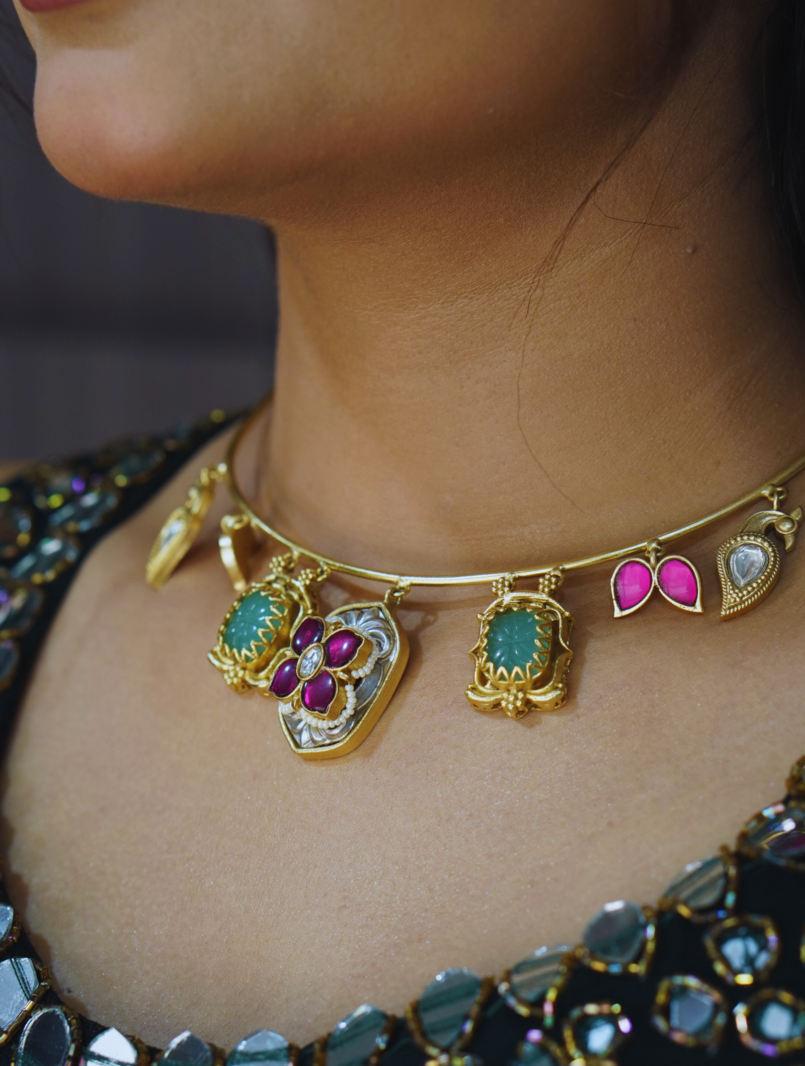 Hasli Neckpiece With Kundan And Moissanite Hangings