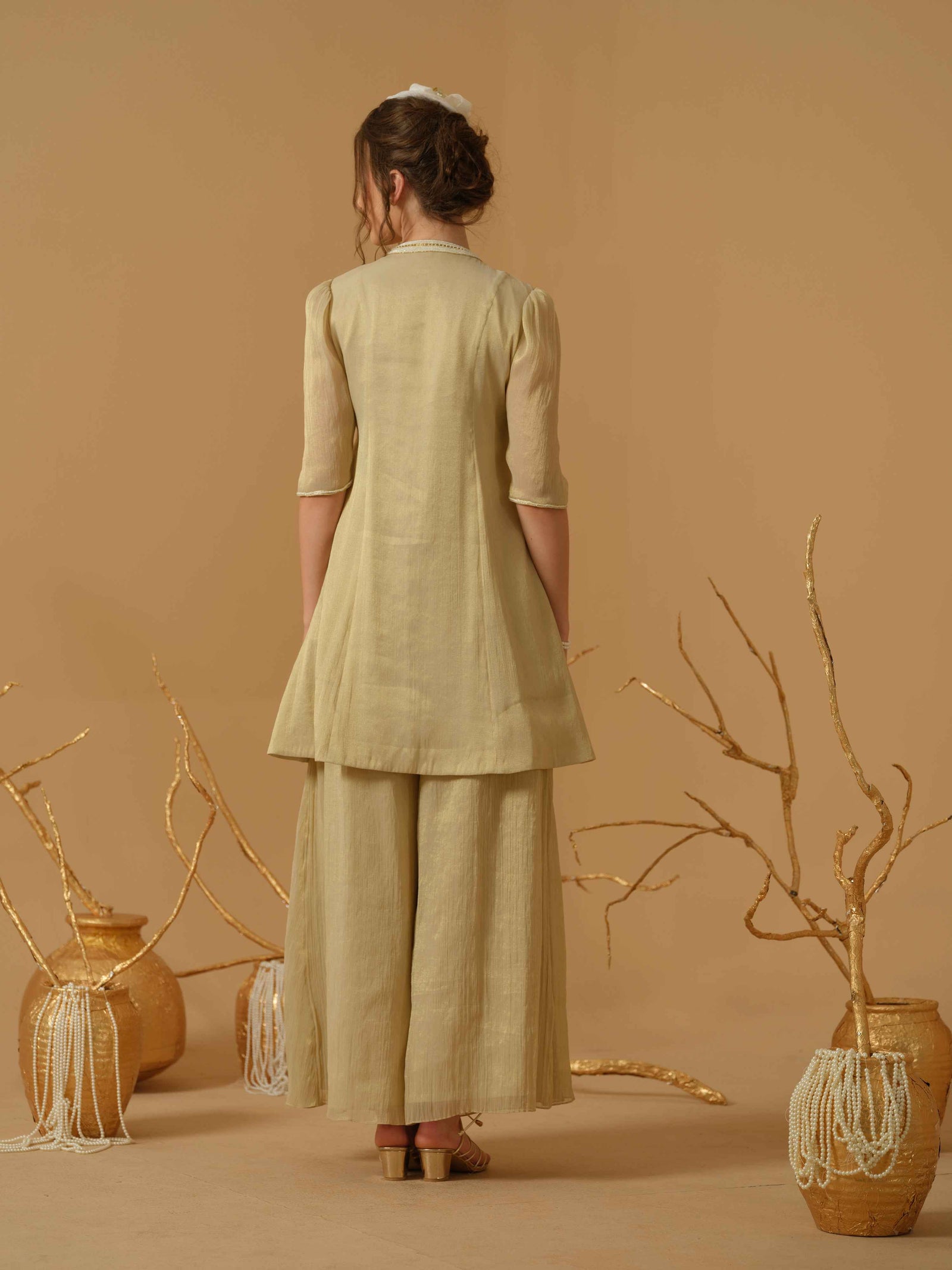 Kurta With Embellished Yoke And Culottes