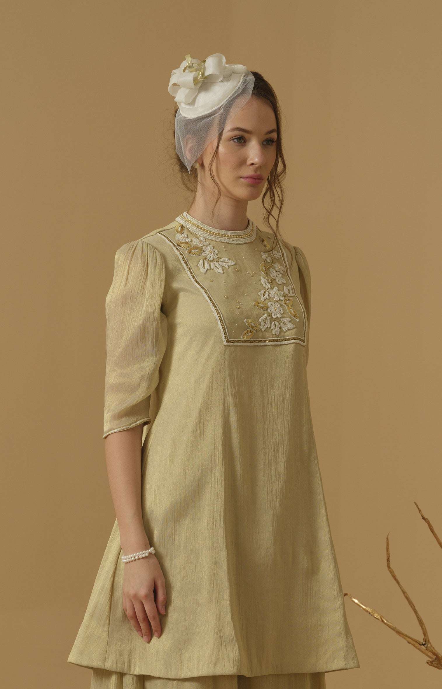 A Mandarin Collar, 3/4 Sleeves Gather Details, Knee-Length Kurta