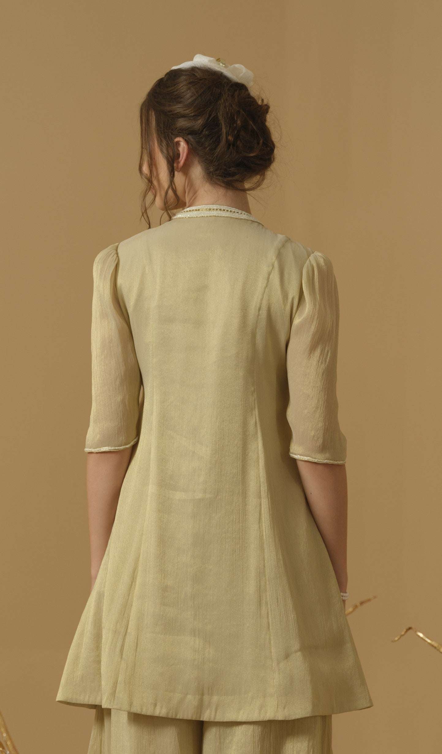 A Mandarin Collar, 3/4 Sleeves Gather Details, Knee-Length Kurta
