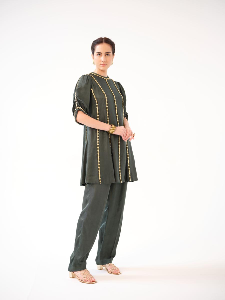 A twill kurta with gold bead embroidery