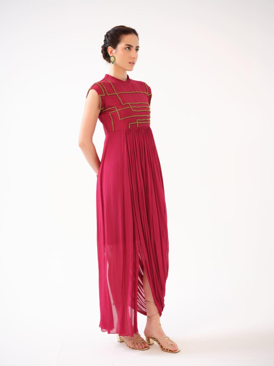 Drape dress detailed with abstract geometric line embellishment