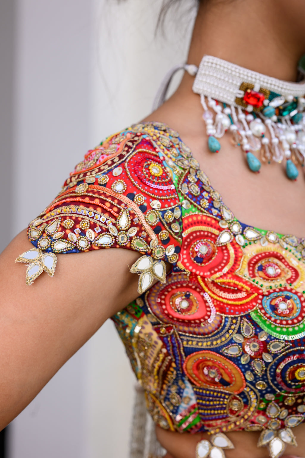 Iris H Apl Saree Paidawn With H Blouse