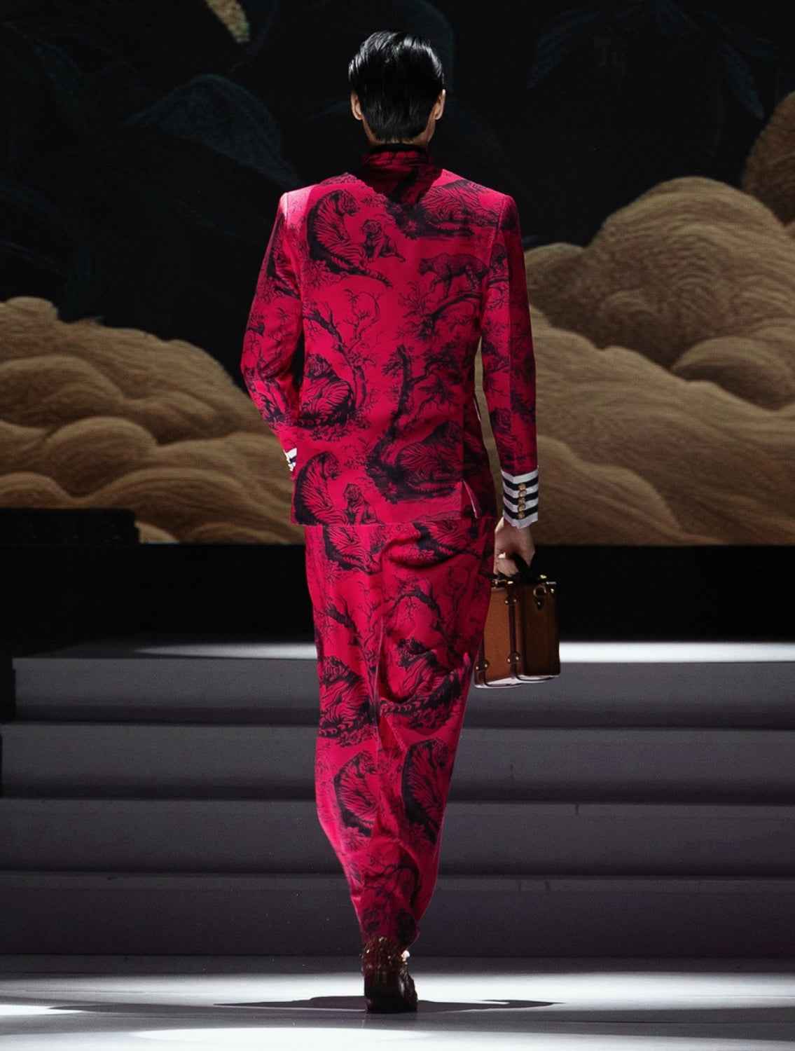 Juoy Red Double Breasted Printed Suit