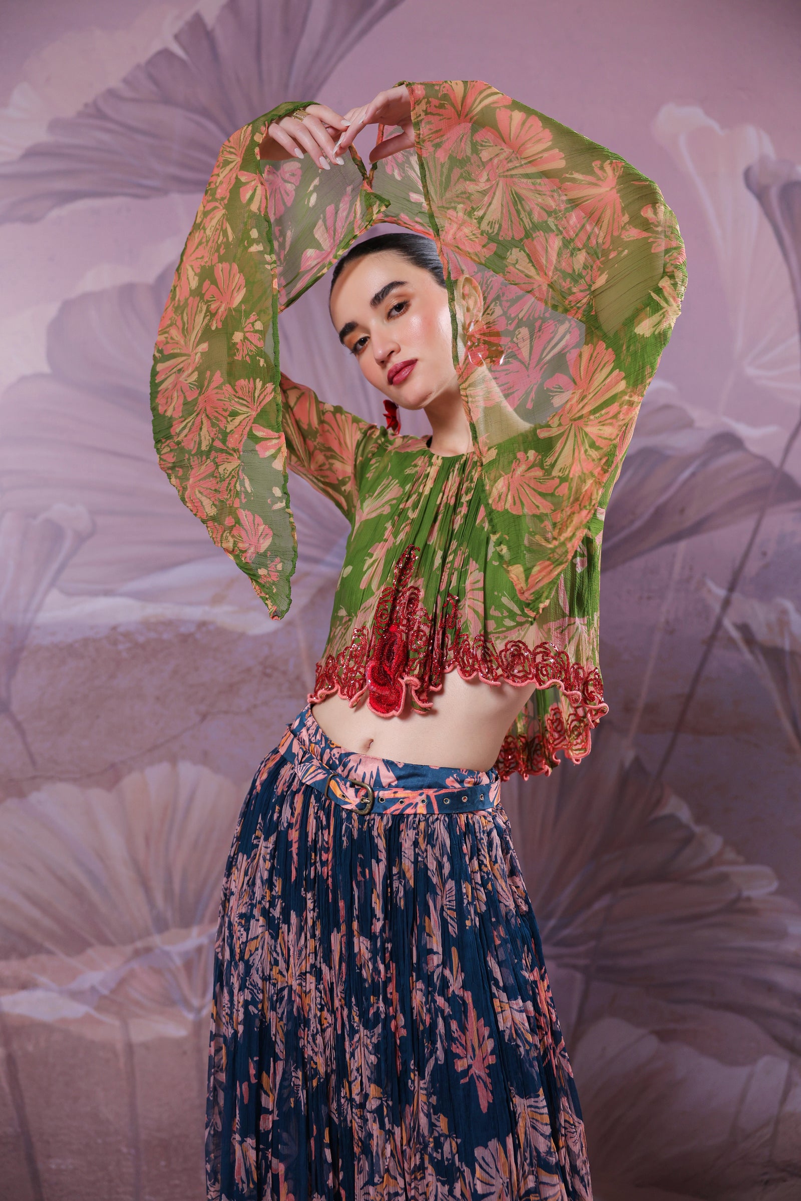 The gulaab pan                      skirt top set