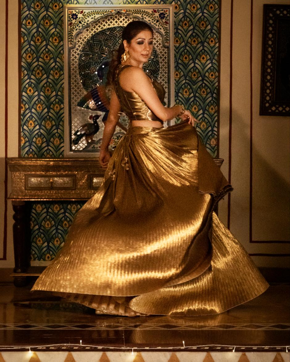 Velvet Blazer Silk Jacquard Waist Coat Crushed Lehanga