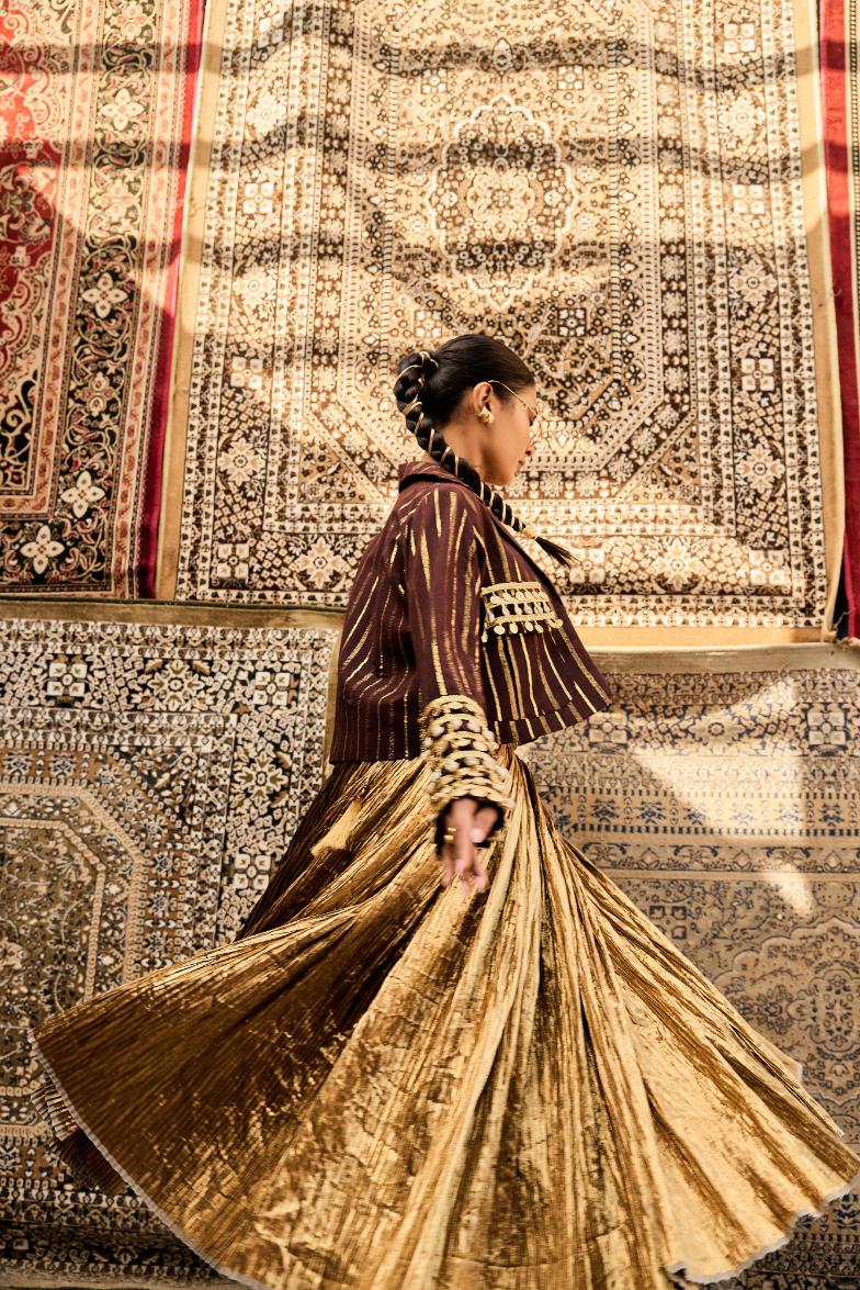 Cotton Brown  Jacket  Silk Jacquard Bustier                                        Crushed Skirt