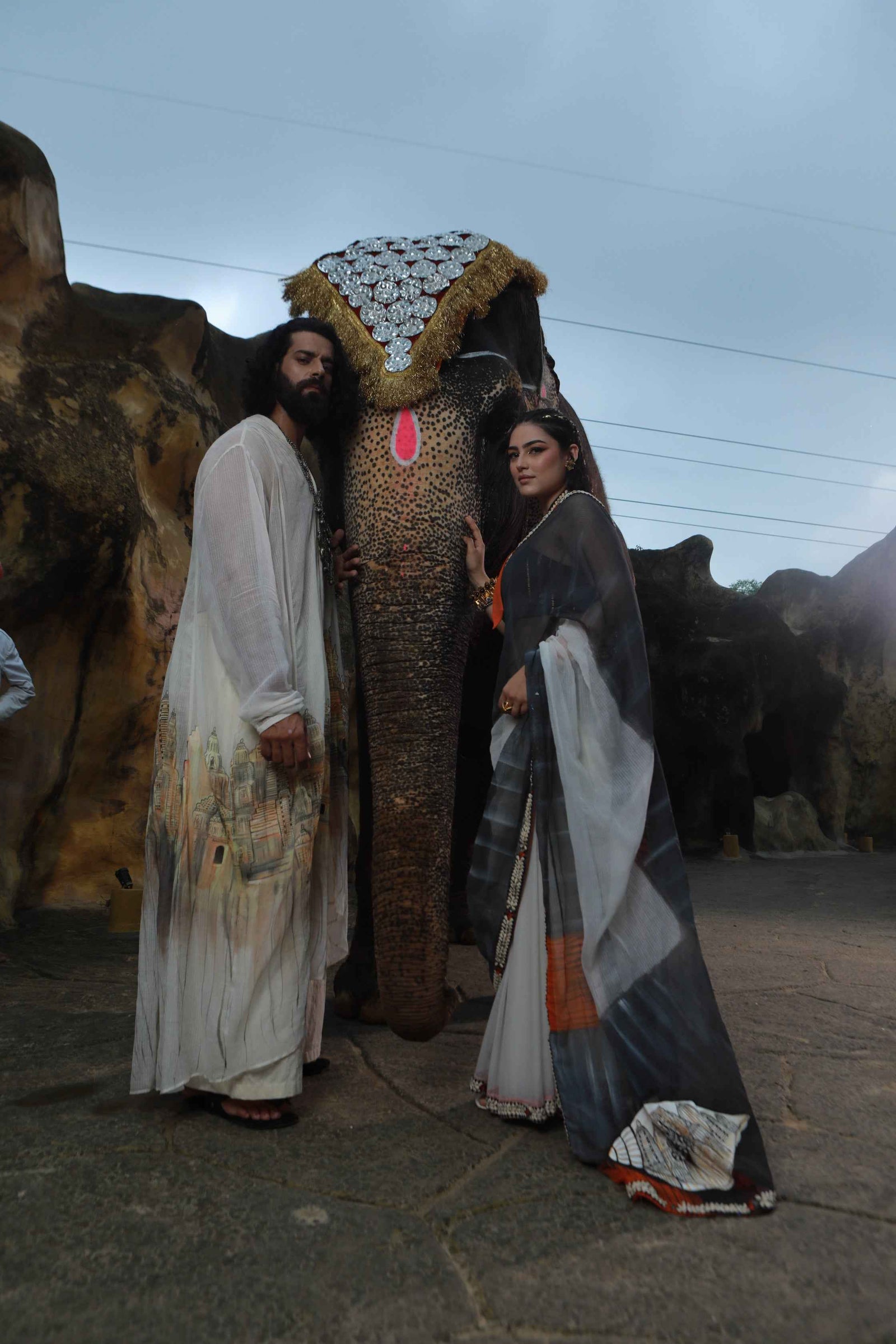 Devi Drape Mens Kota Doria Hand Painted Shrug With Khadi Short Kurta And Pants