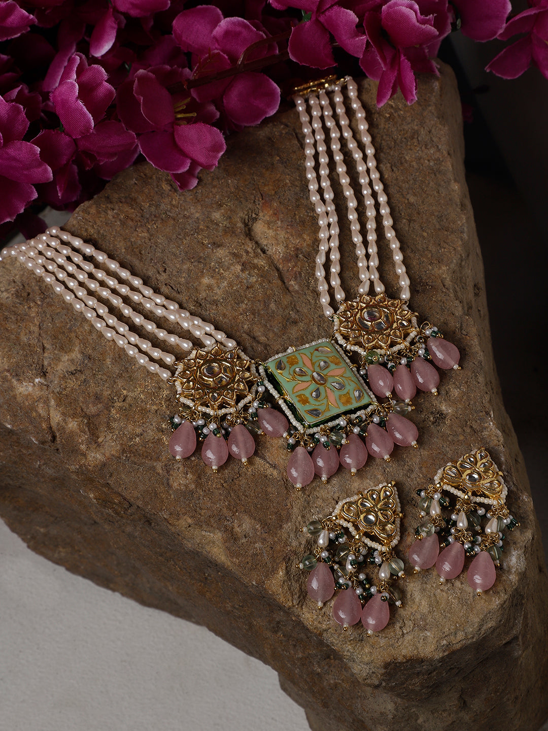 Gulbahar Glow Drop Earring