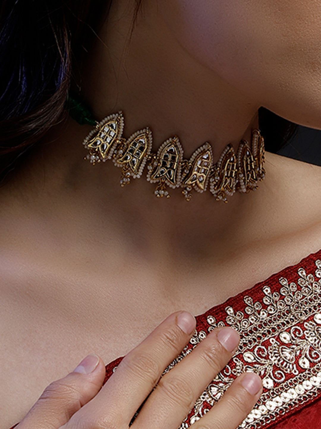 Sabz-e-Roshni Chokar