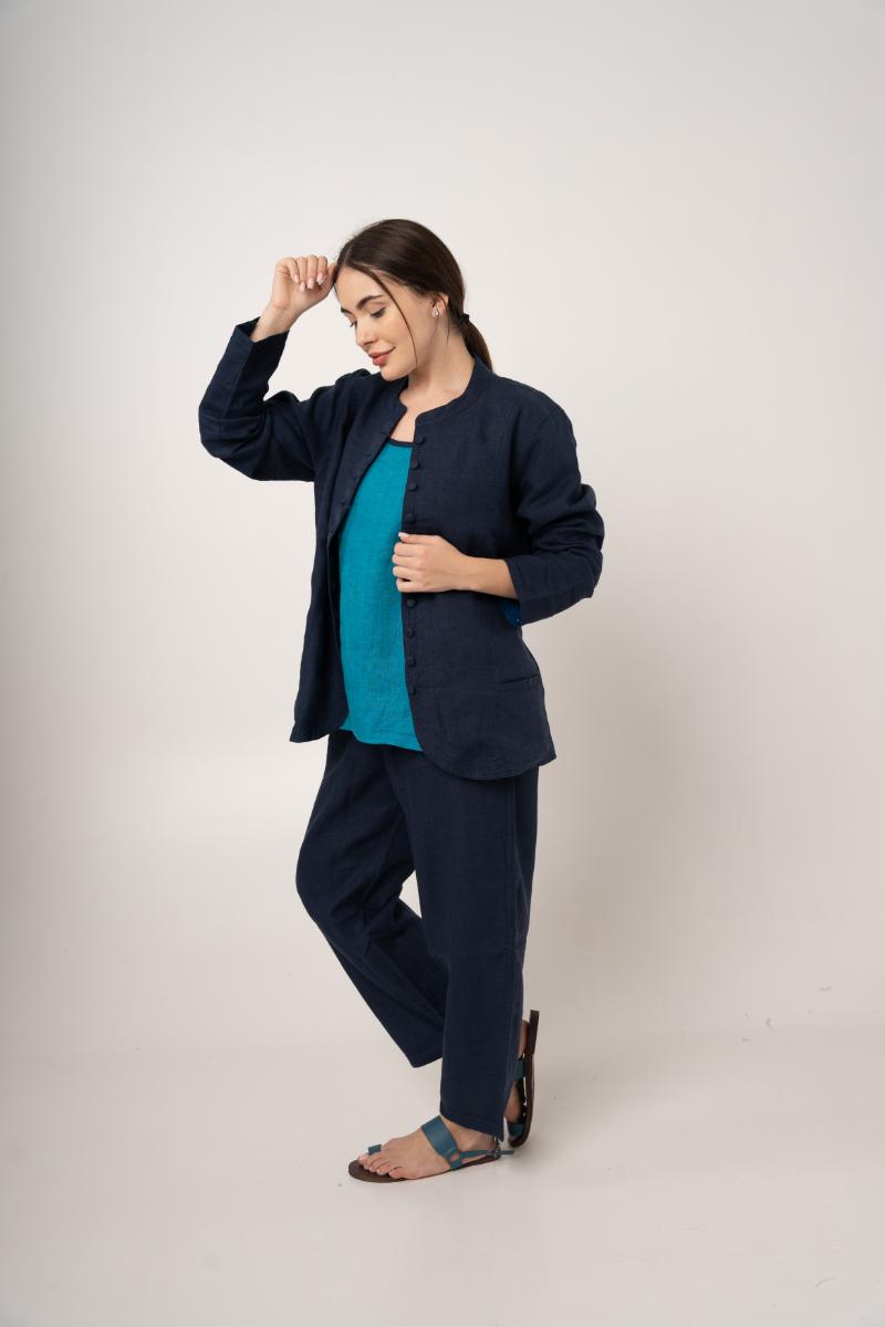 Classic Pant With Zipper And Button