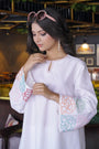 White Kurta Chadneri Set With Embroidered