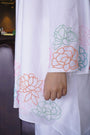 White Kurta Chadneri Set With Embroidered