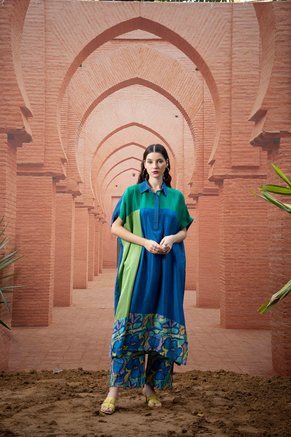 Color block free style kurta with printed pants