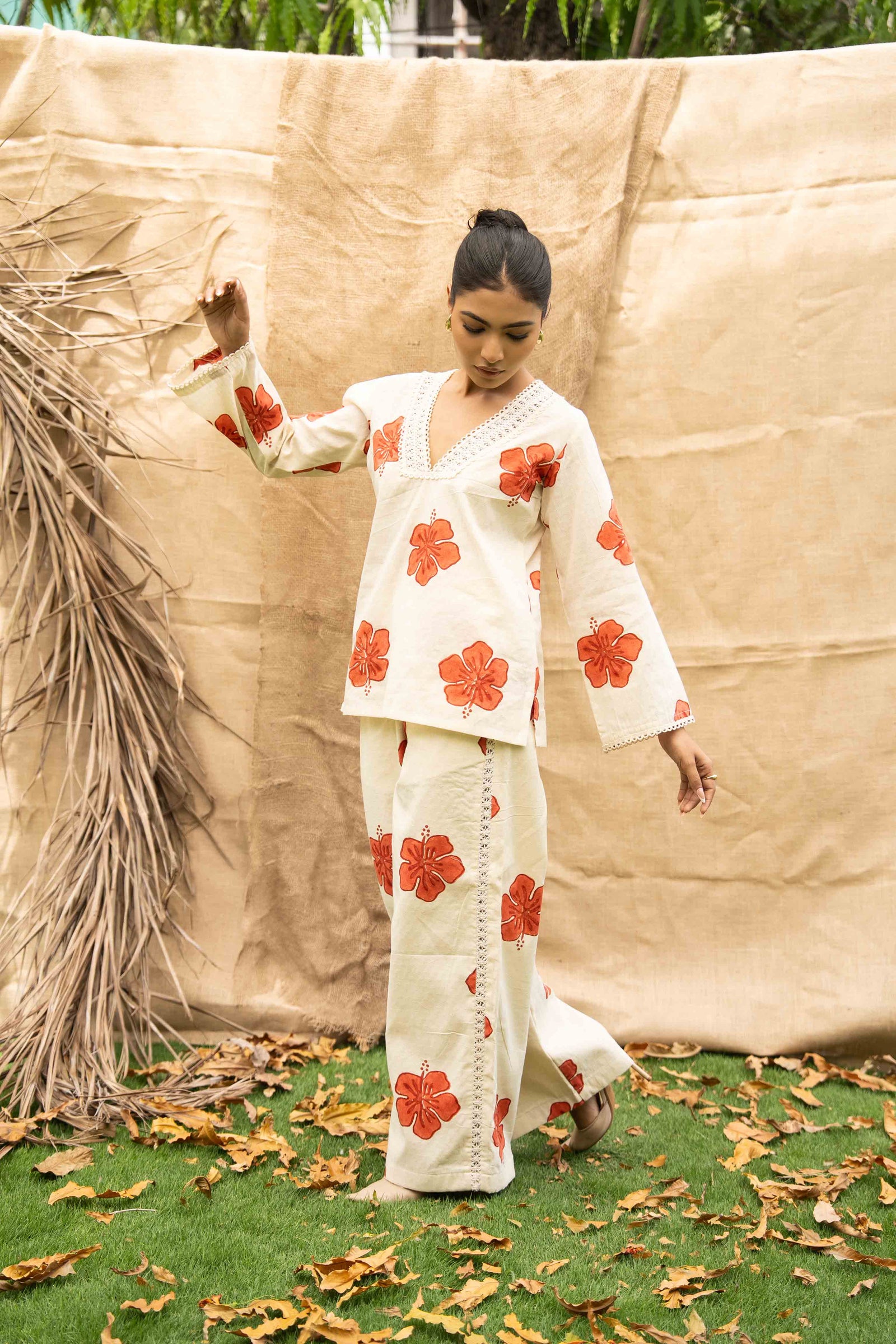 A Floral Relaxed Fit Shirt With Lace Neckline