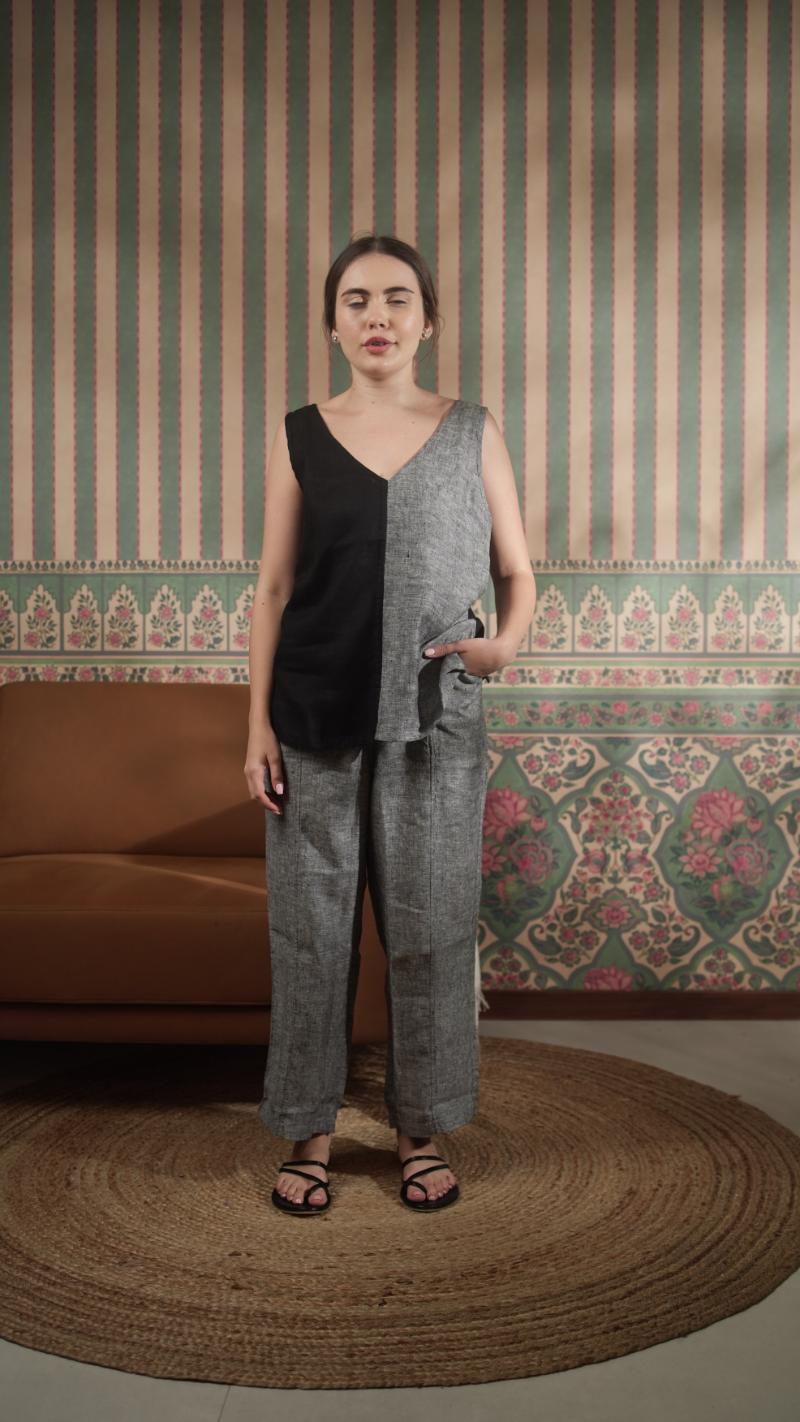 Color Block V Neck Tank With Pleated Flood Pant