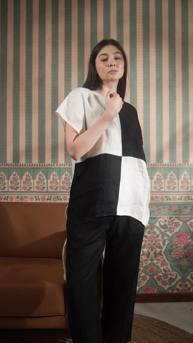Color Block Round Neck Tunic -Front Pocket Princess Cut Pant