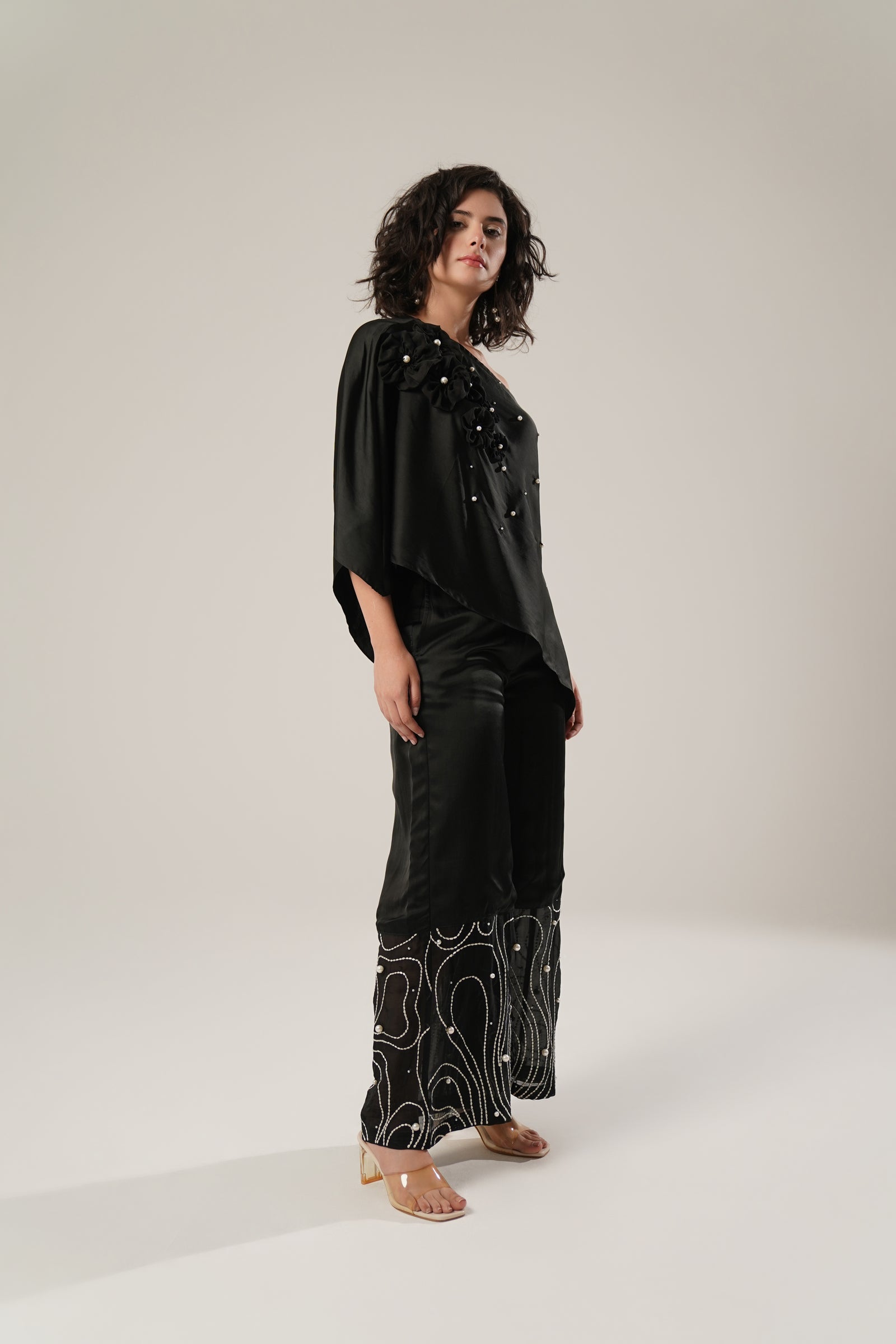 Effortlessly Graceful Wide-Legged Black Pants