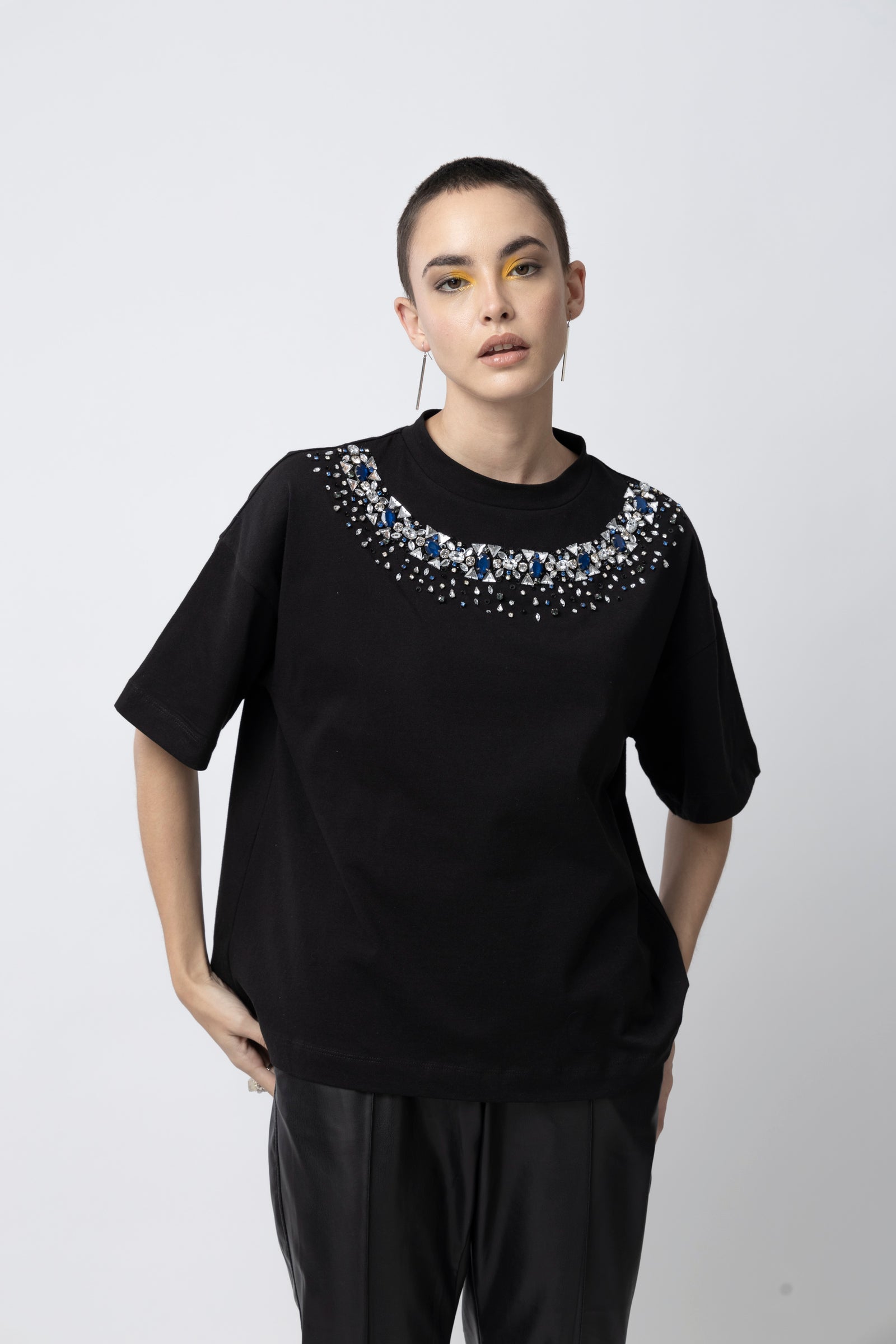 Diamond Dew Black T-shirt