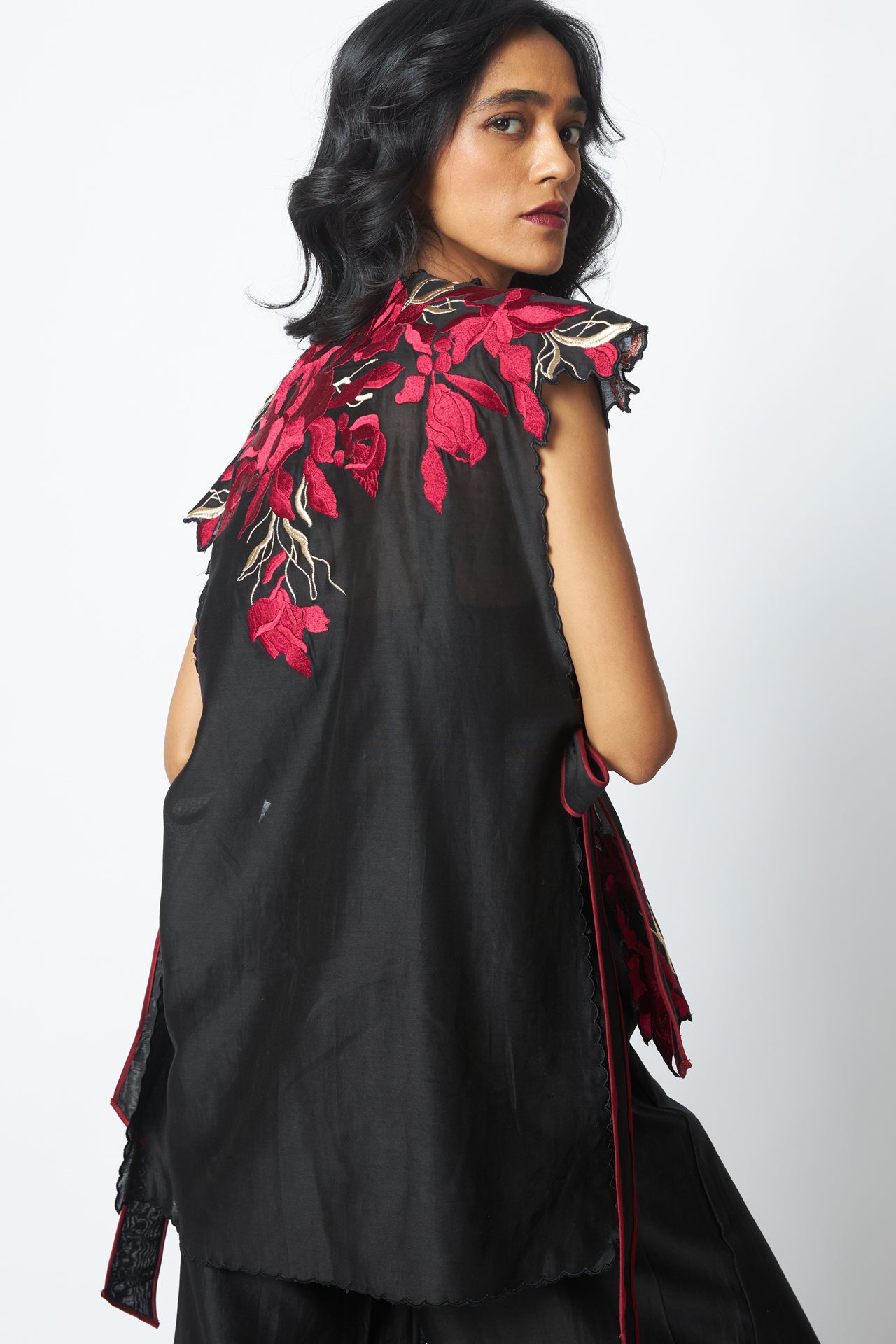 Pilar - Floating Cape with Inner & Pants