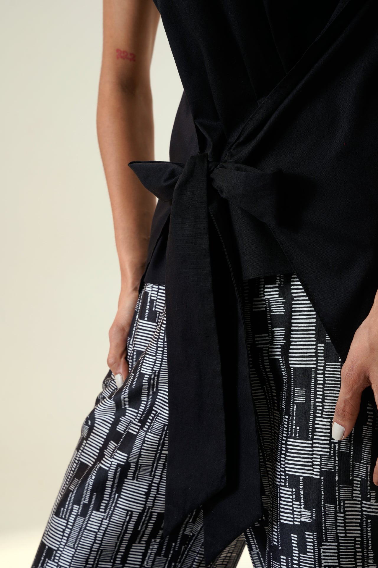 Martina - Martina I - Bow Clutch Top With Printed Bell Bottoms