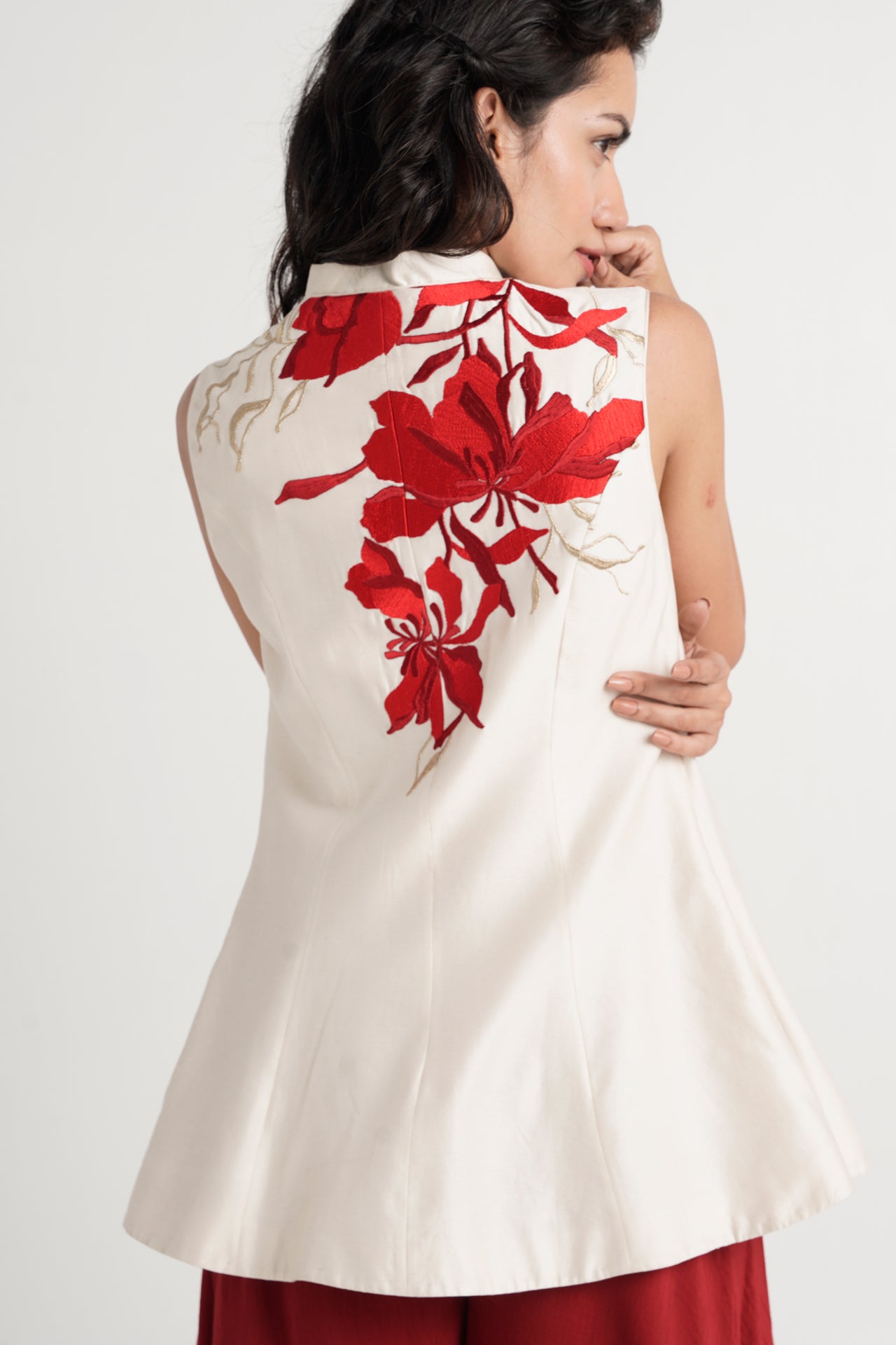 Princess-fit Peplum Top + Divided Skirt