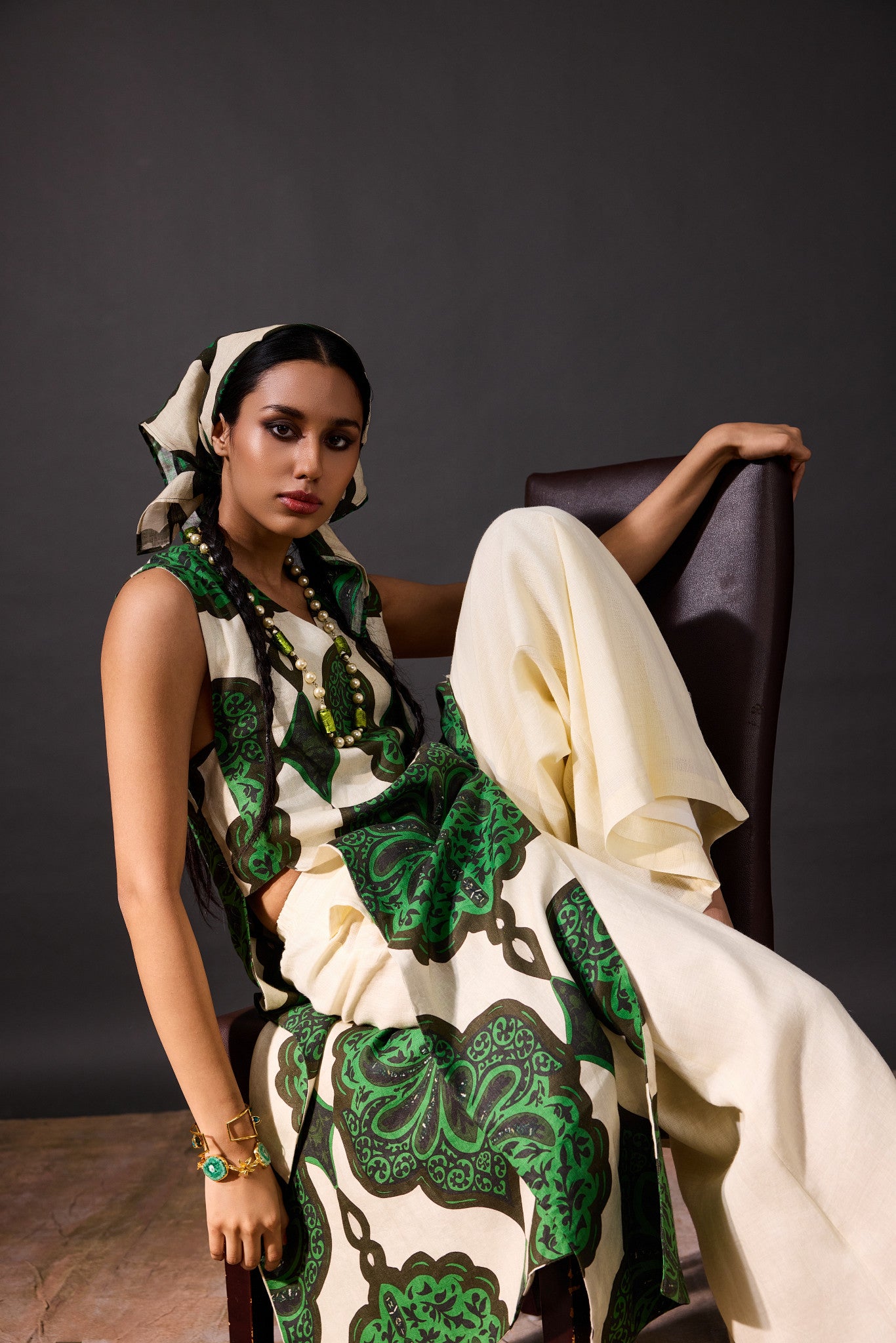 Saanvi Set