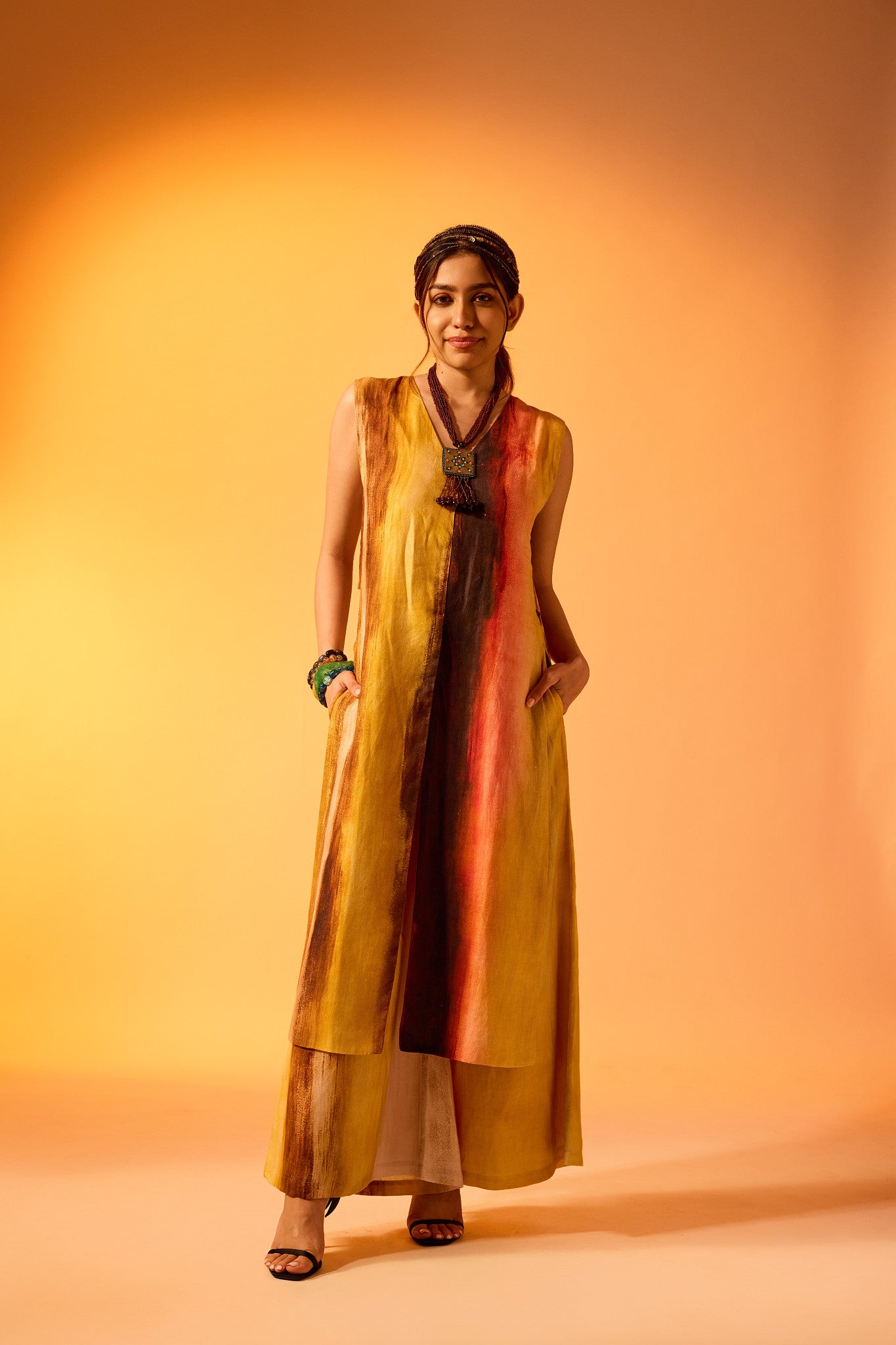 Saanvi Set