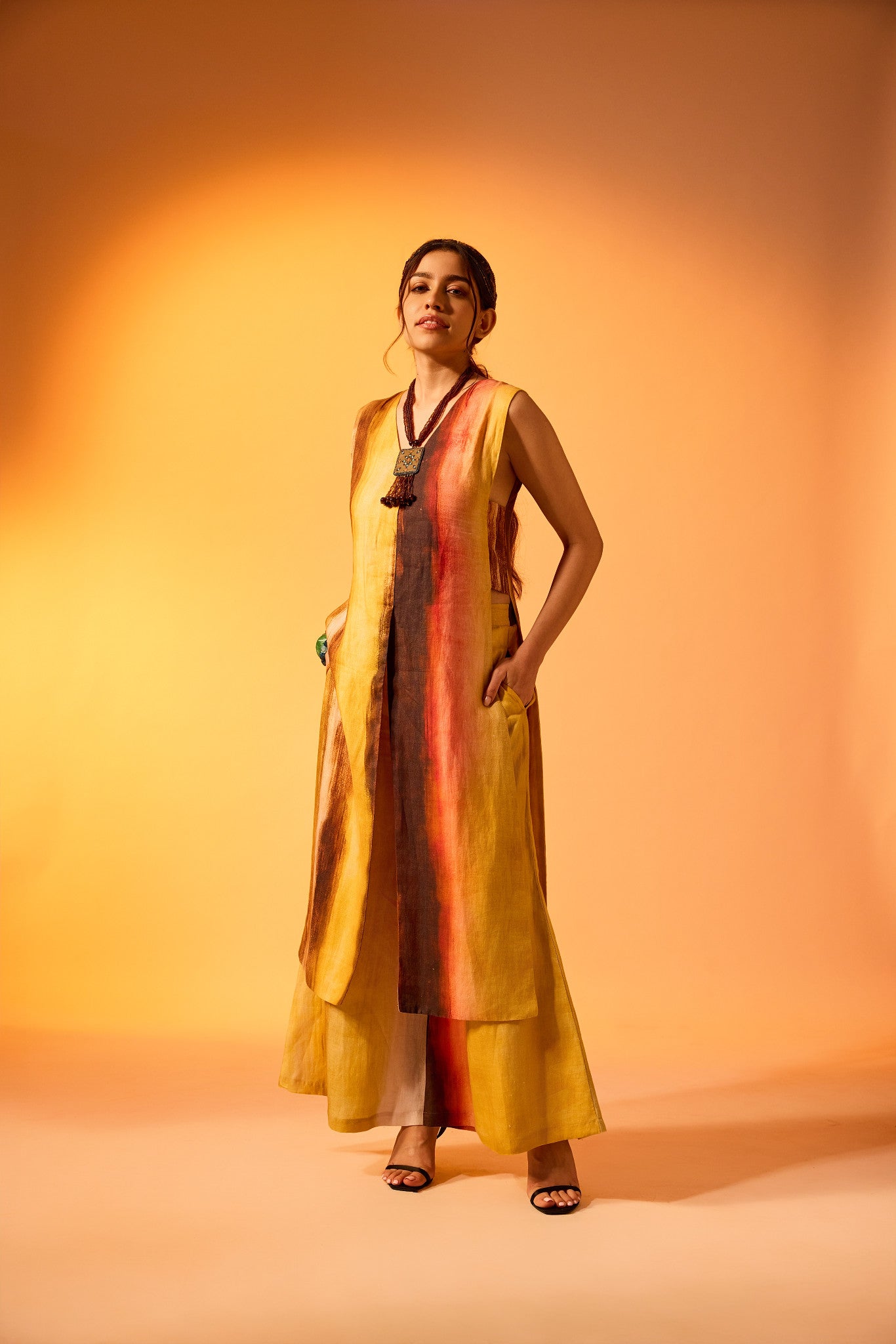 Saanvi Set