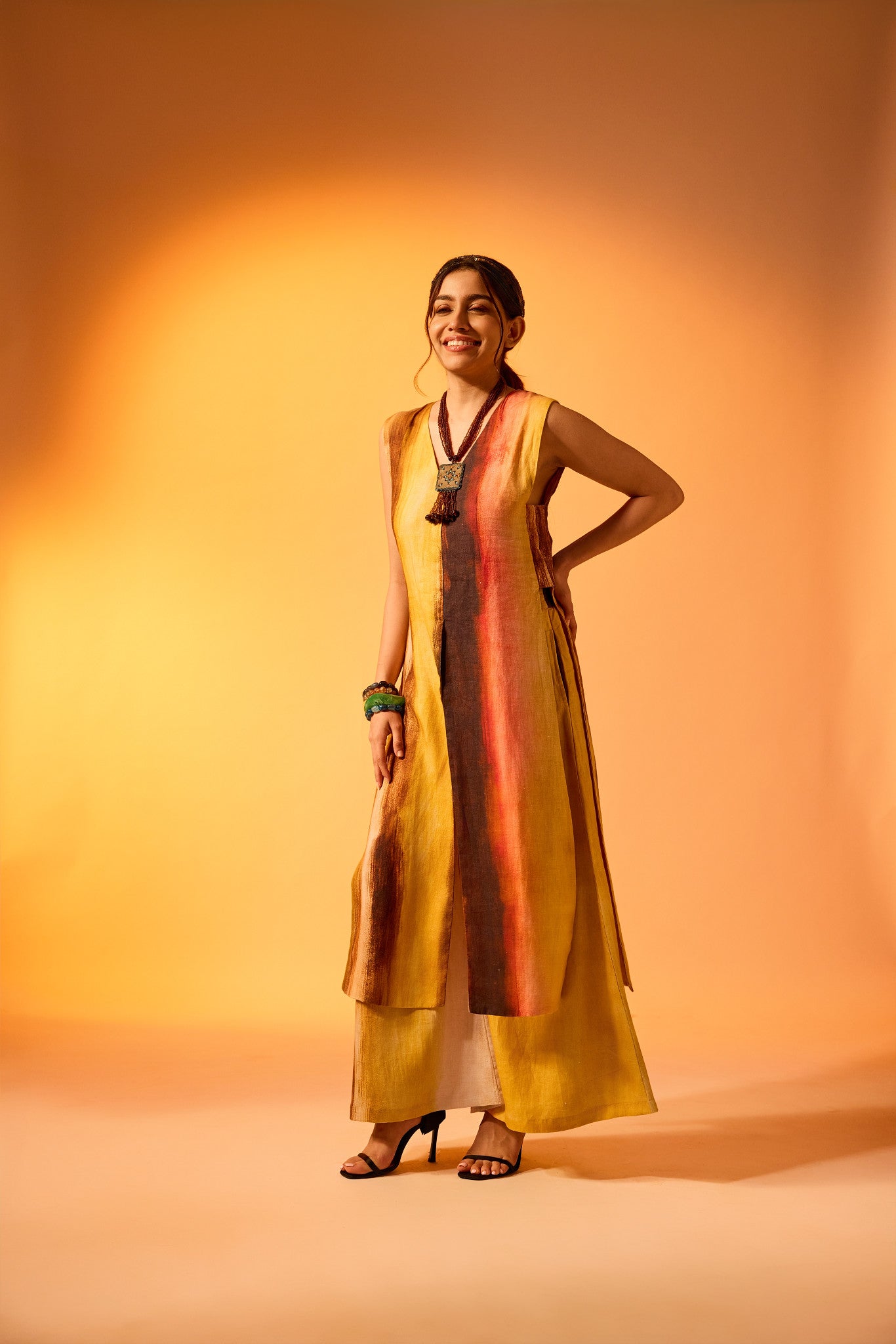 Saanvi Set