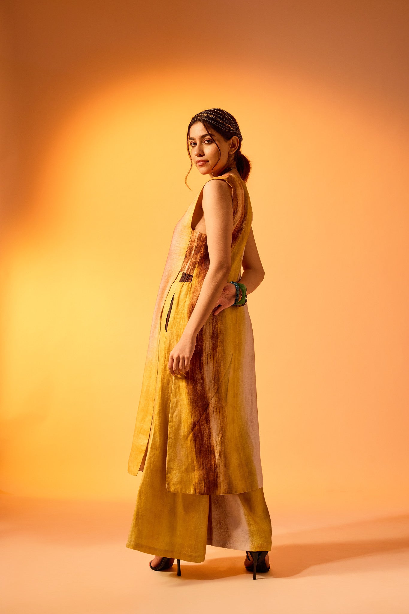 Saanvi Set