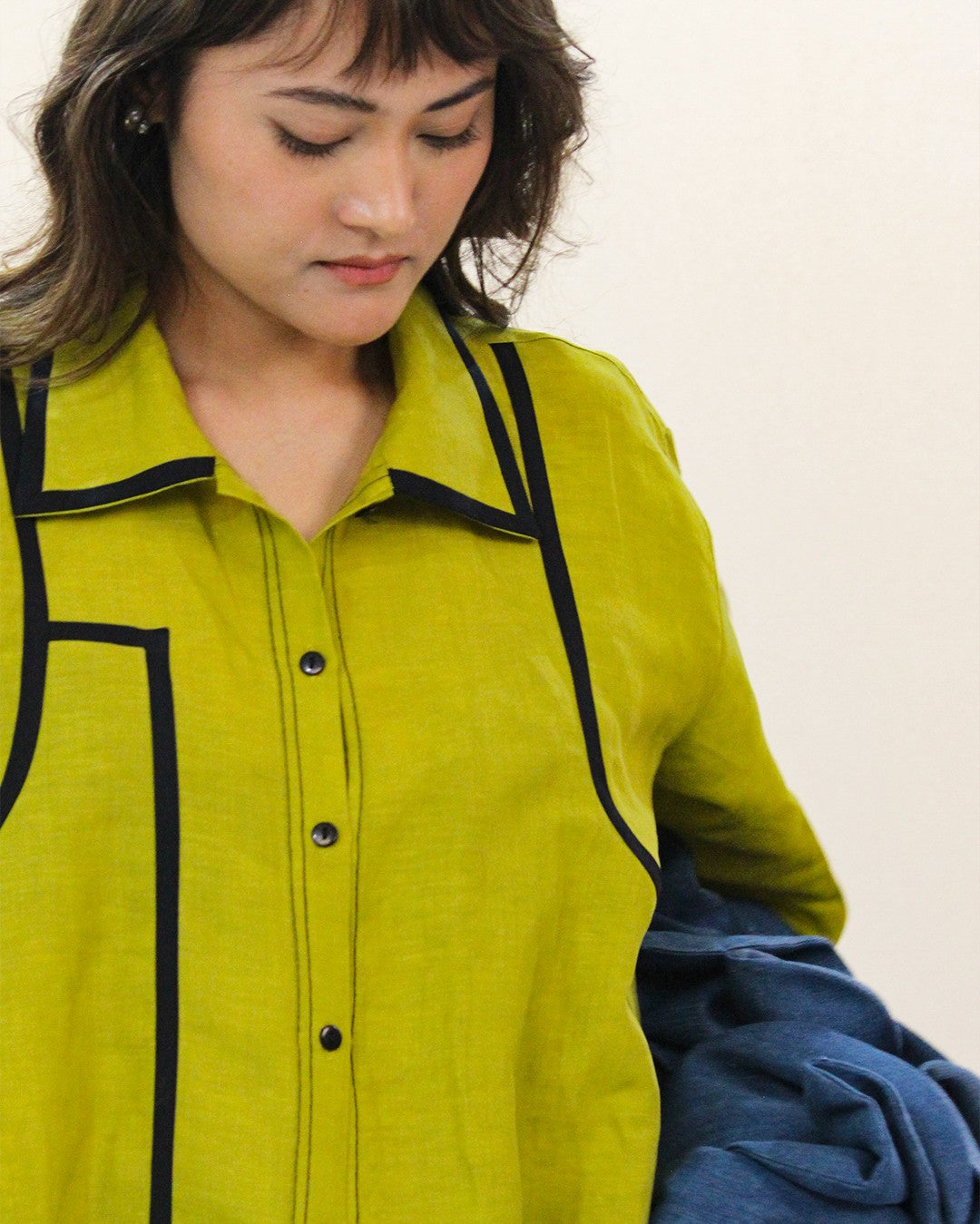 Line shirt