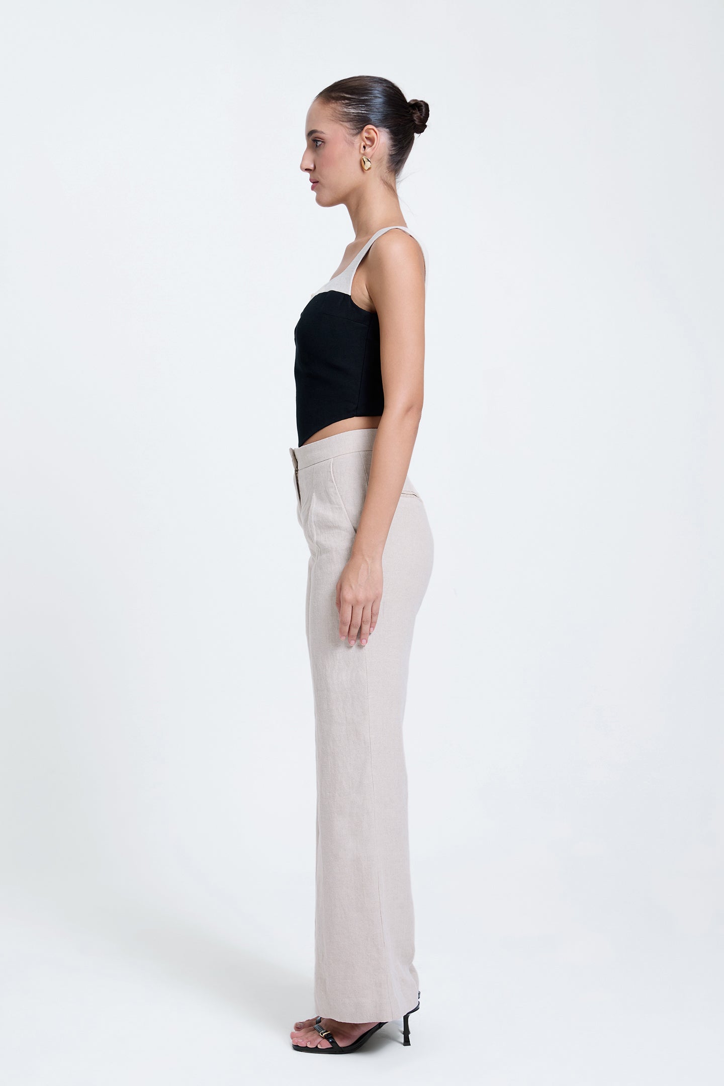 Flared Pleated Linen Pants