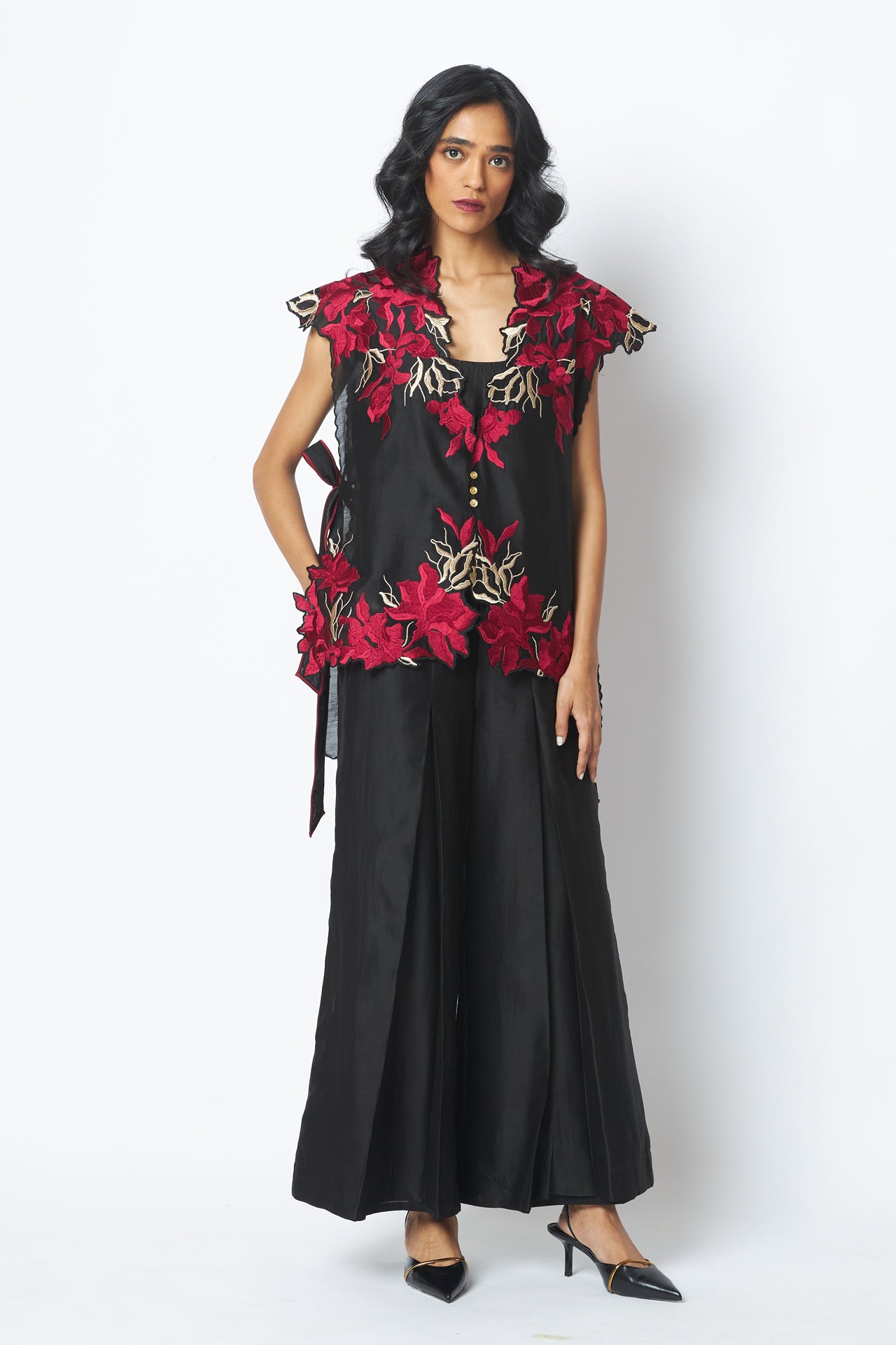 Pilar - Floating Cape with Inner & Pants