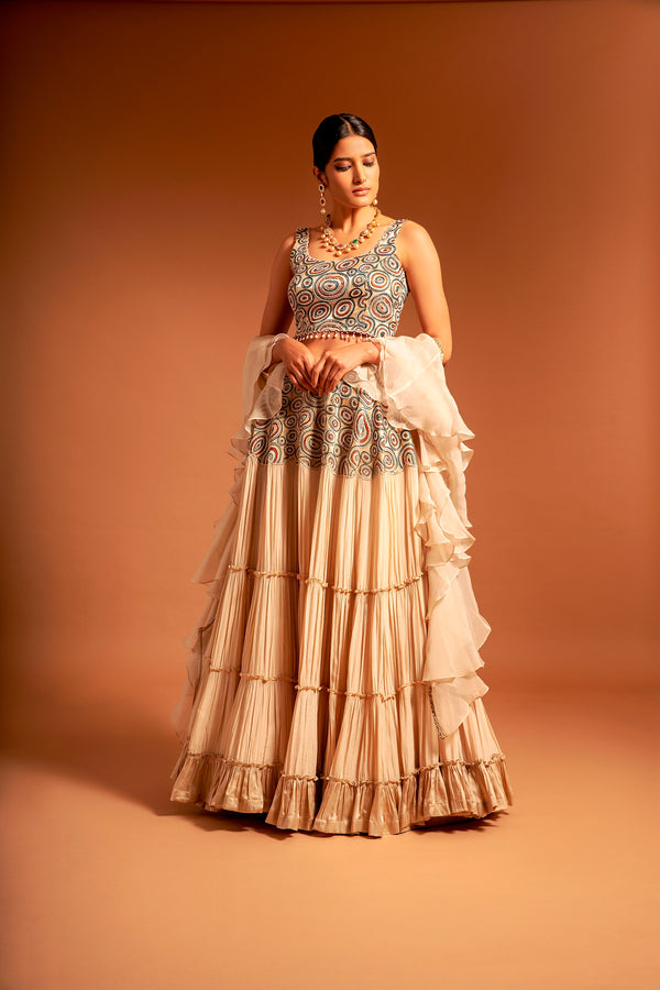 Cygni lehenga & blouse with ruffled dupatta