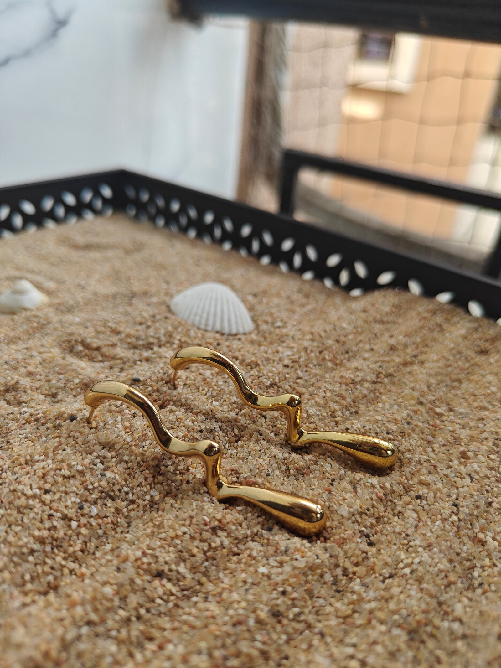 Gatherings And Party Nights, These 18Kgold Earrings