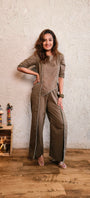 Off Duty Chic Khakhee