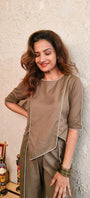 Off Duty Chic Khakhee