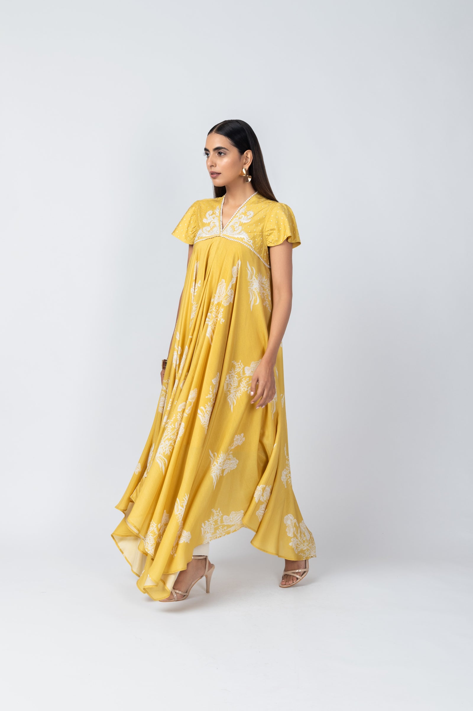 Floral Embroidered Yellow Kurta with Ivory Straight Pants