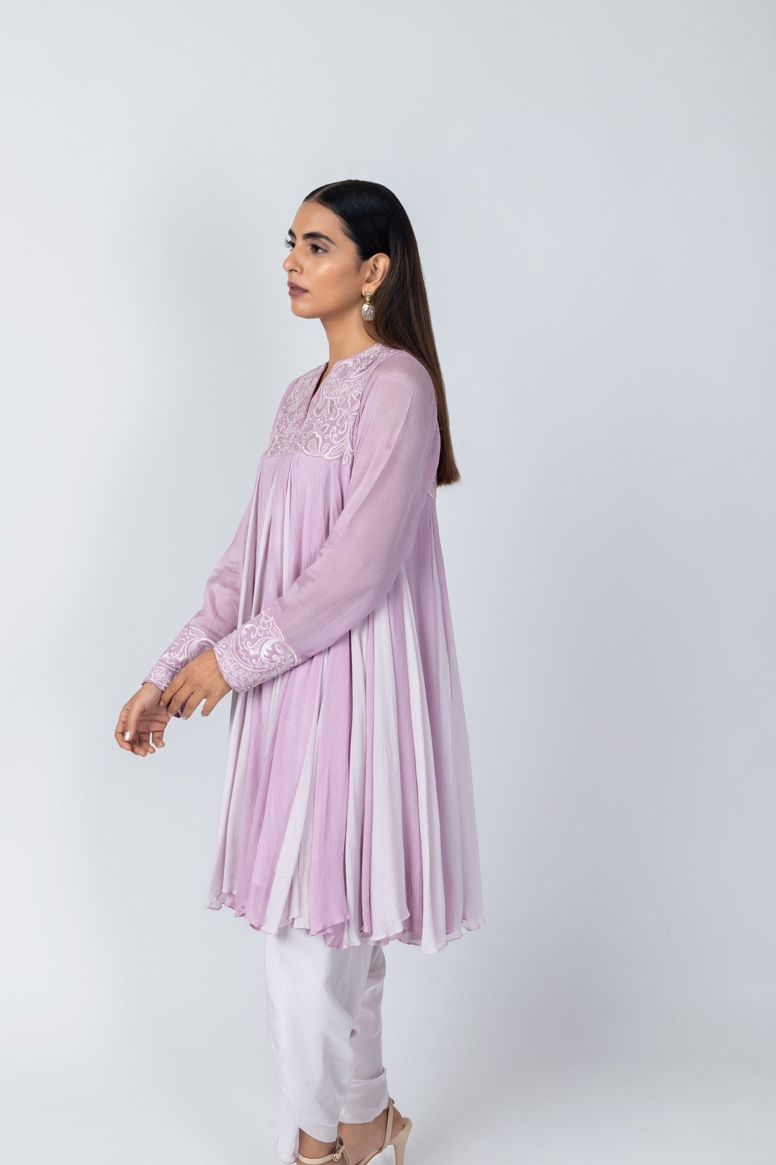 Enchanting Two-Toned Lilac Kurta Set