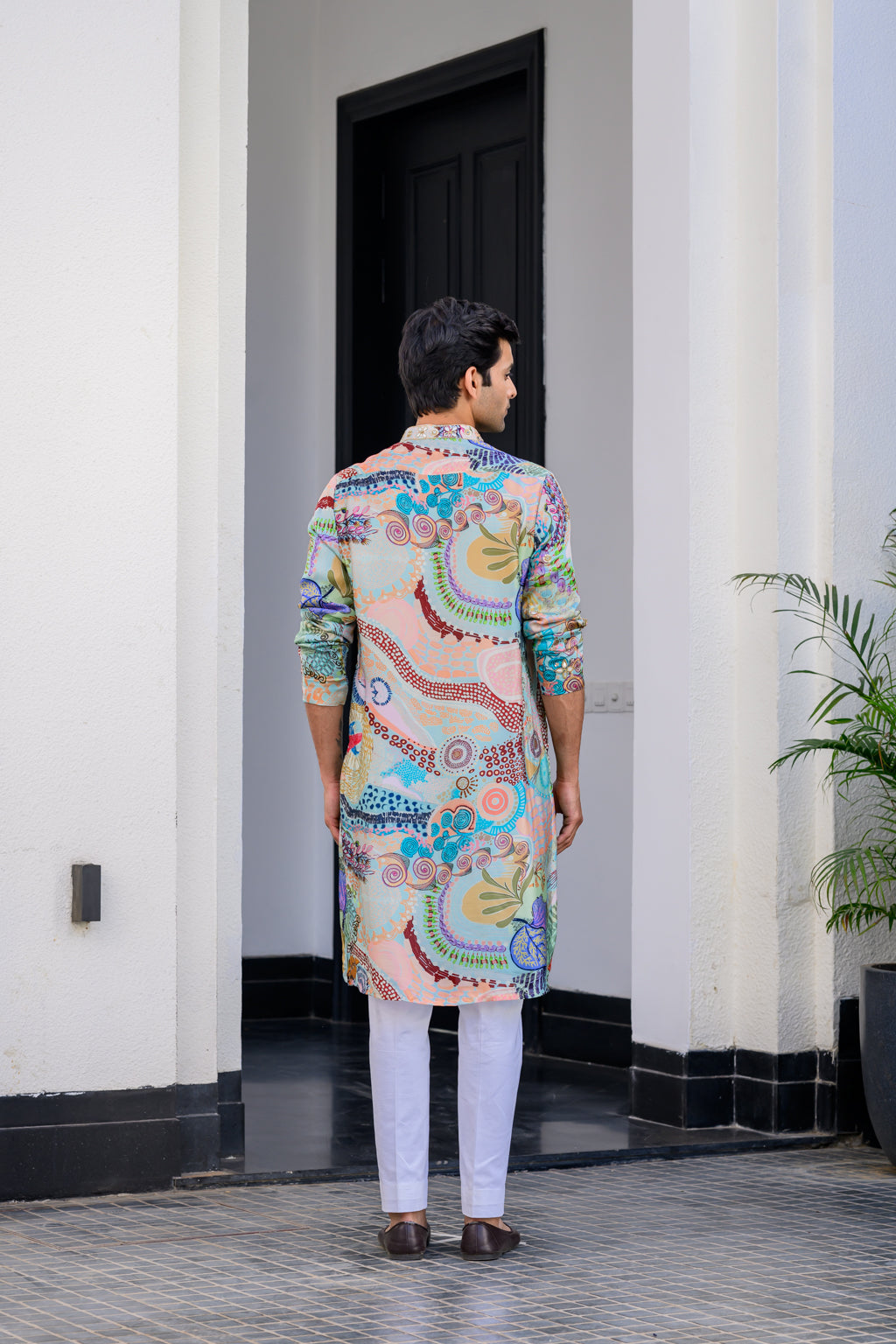 Gardenia Highlighted Kurta With Pants