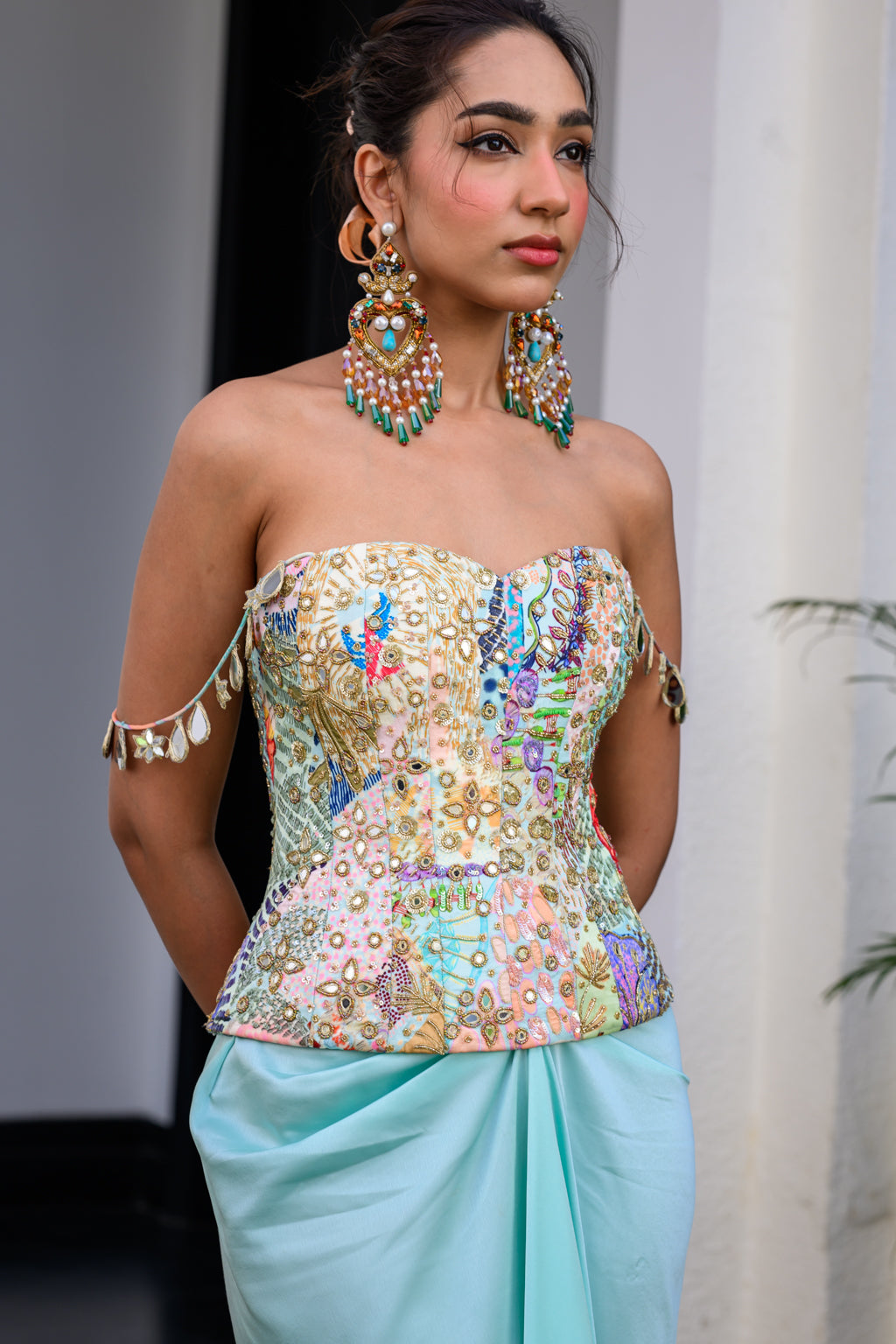 Gardenia Highlighted Corset With Skirt