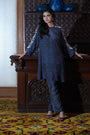 Flirty Sihouette With A Splash Of Elegance