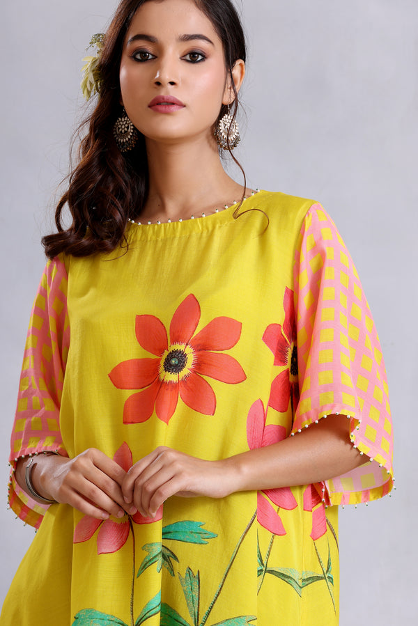 Ochre yellow assymetric hem top