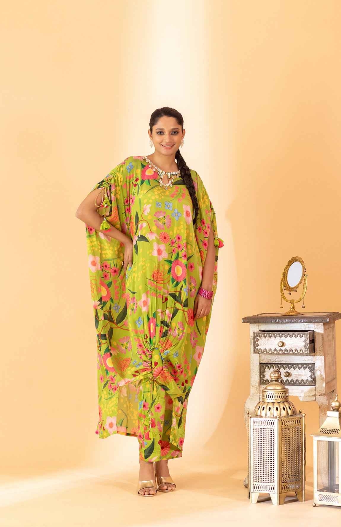 A Floral Printed Kaftan Set With Pants